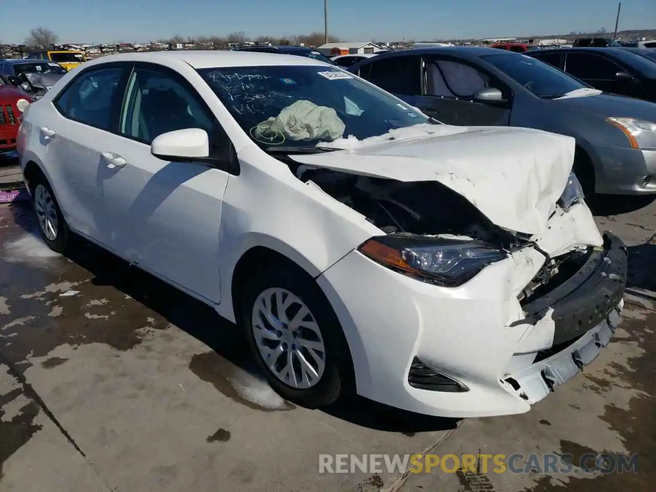 1 Photograph of a damaged car 5YFBURHE3KP916939 TOYOTA COROLLA 2019