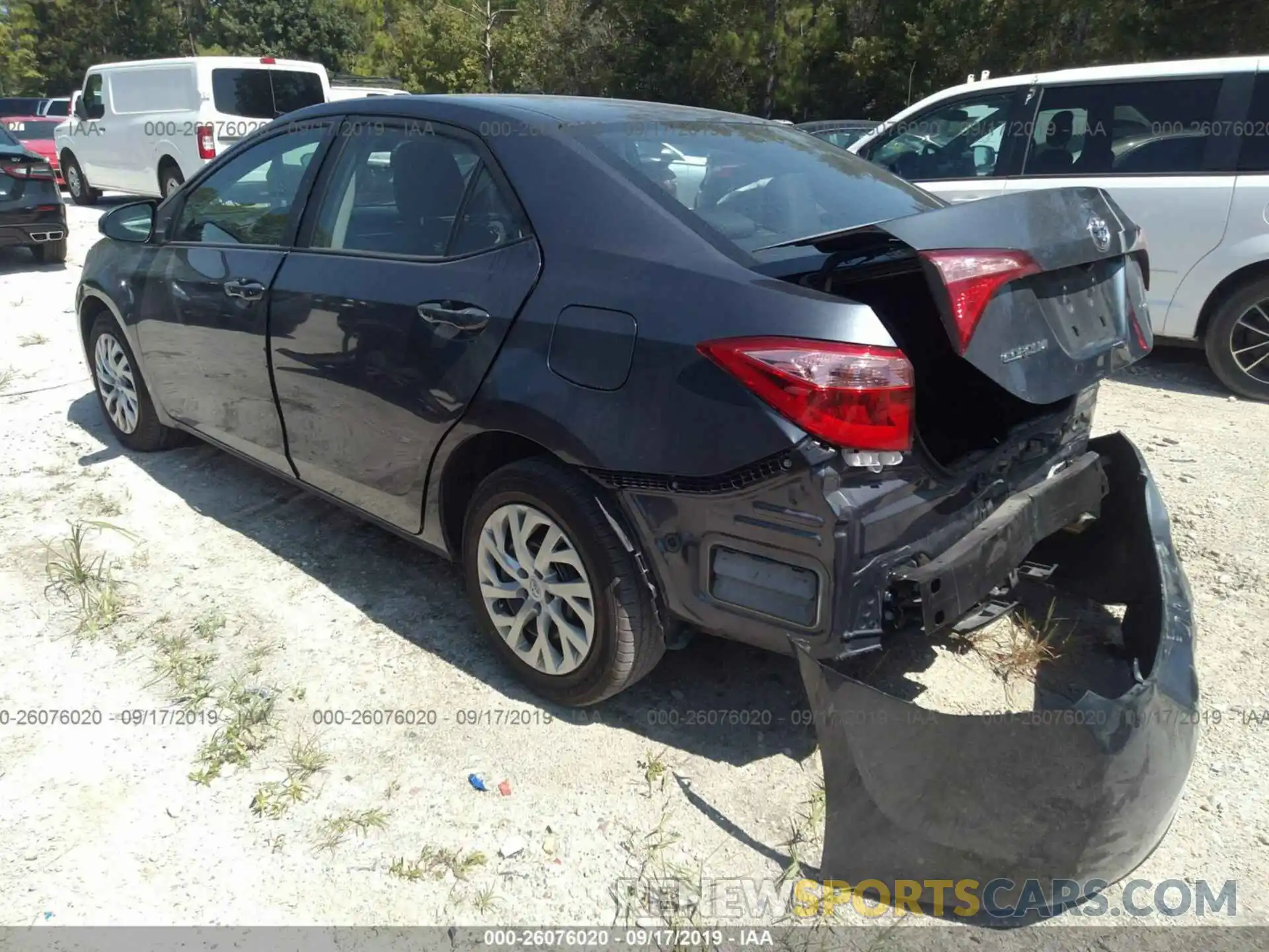 3 Photograph of a damaged car 5YFBURHE3KP917900 TOYOTA COROLLA 2019