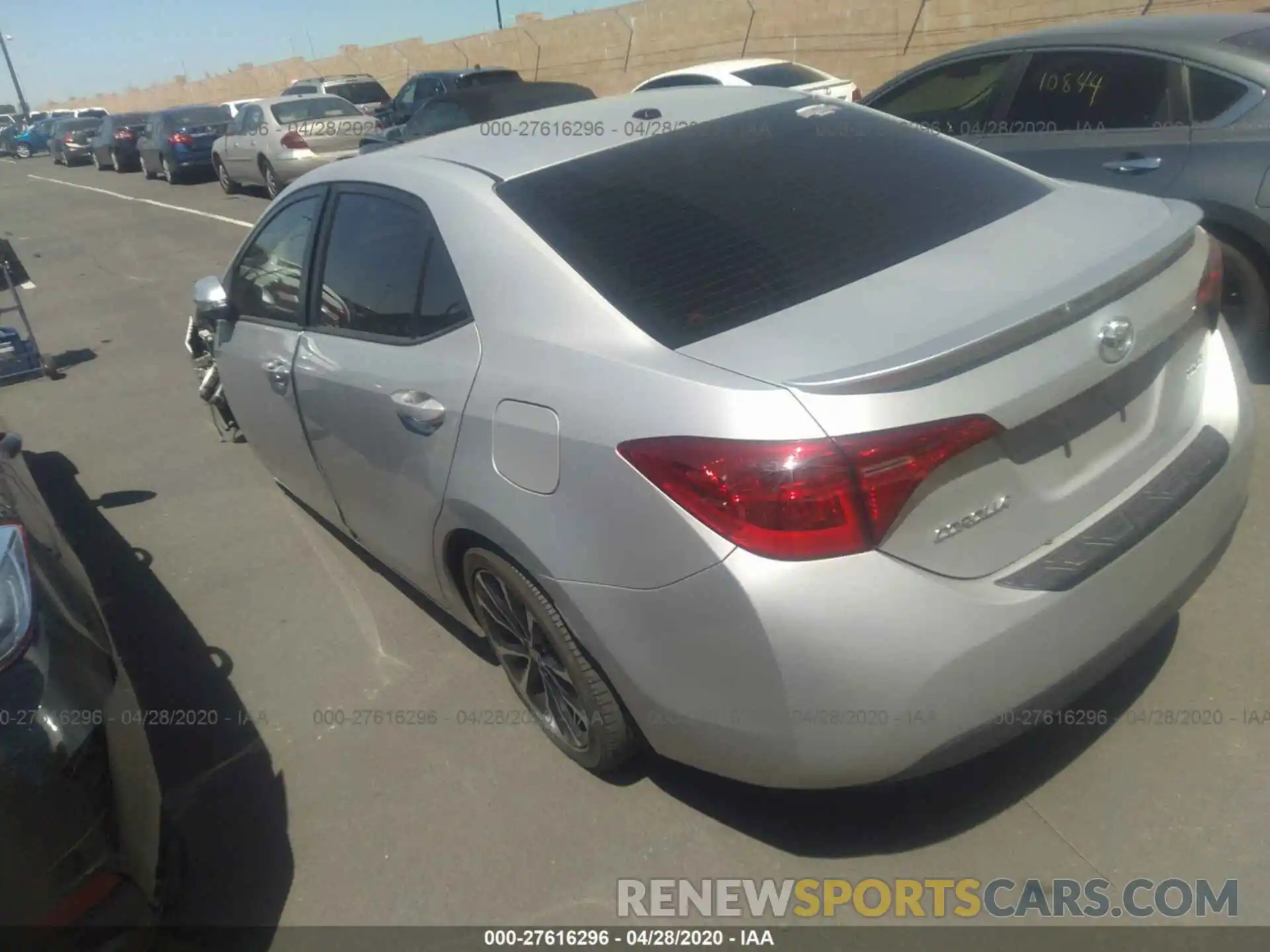 3 Photograph of a damaged car 5YFBURHE3KP917976 TOYOTA COROLLA 2019