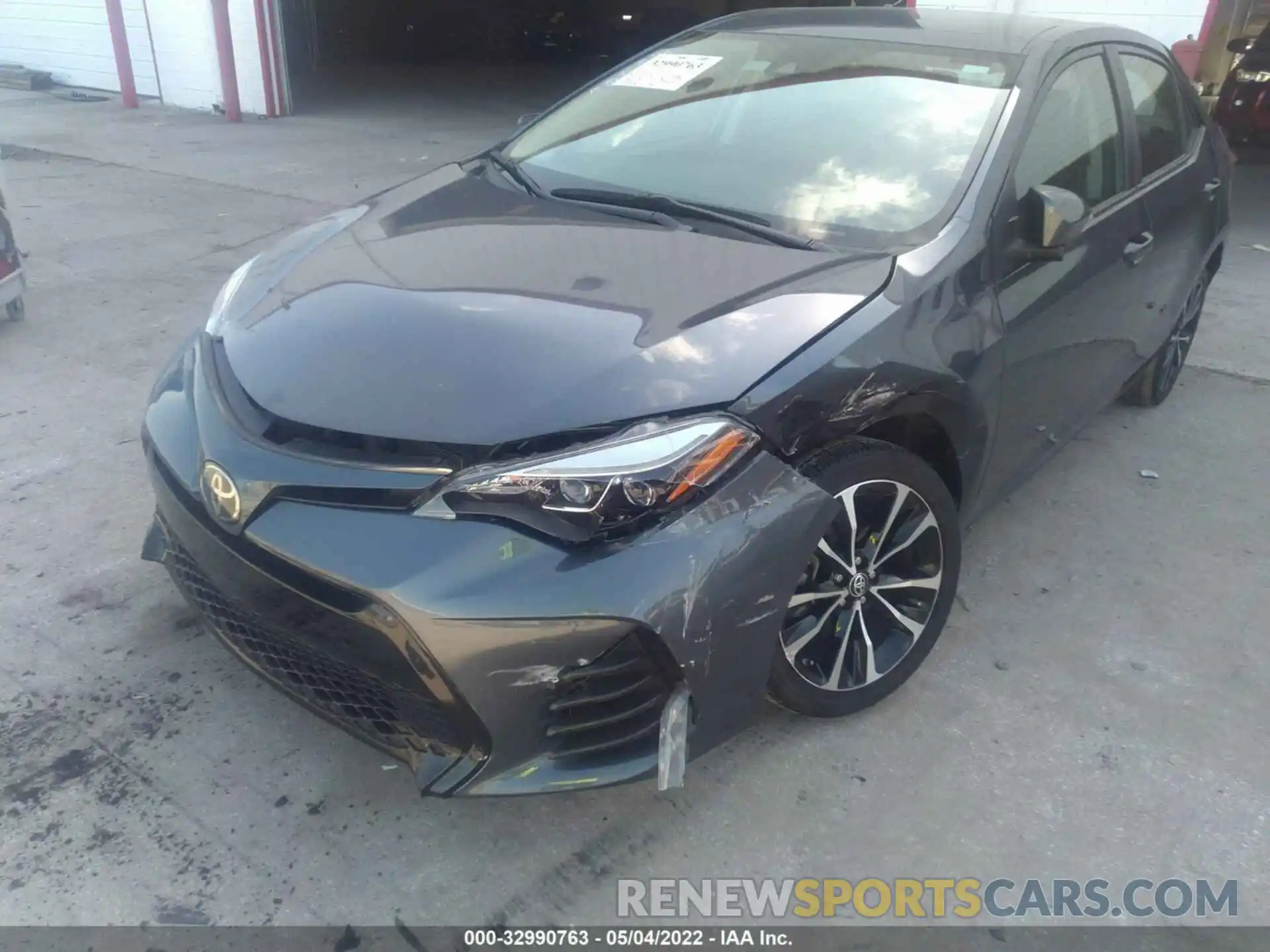 6 Photograph of a damaged car 5YFBURHE3KP918593 TOYOTA COROLLA 2019