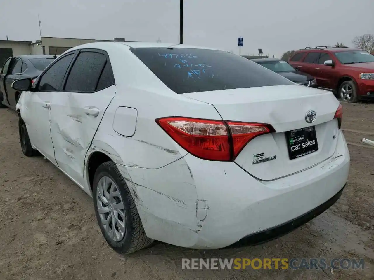 3 Photograph of a damaged car 5YFBURHE3KP919100 TOYOTA COROLLA 2019