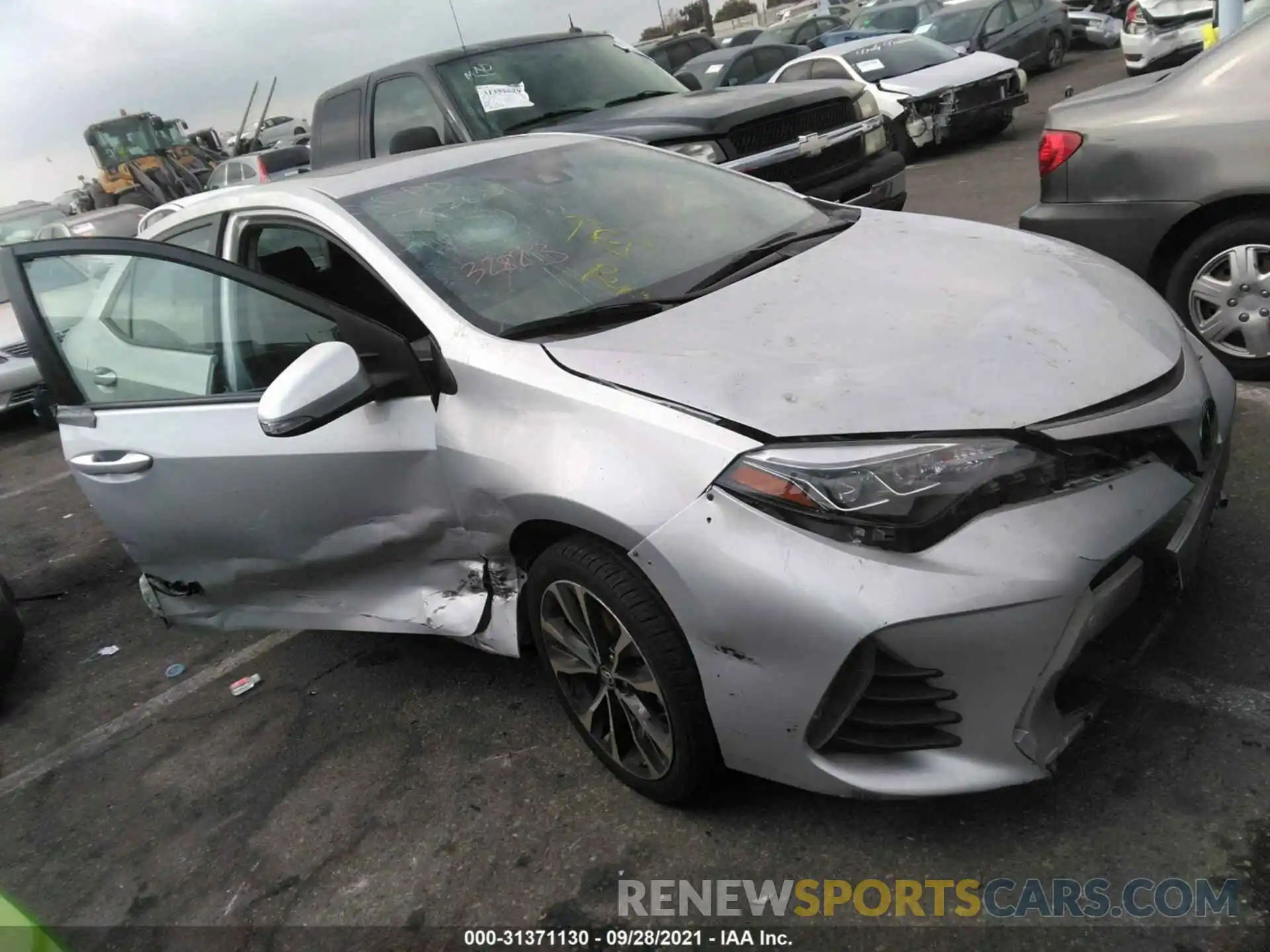 1 Photograph of a damaged car 5YFBURHE3KP919386 TOYOTA COROLLA 2019