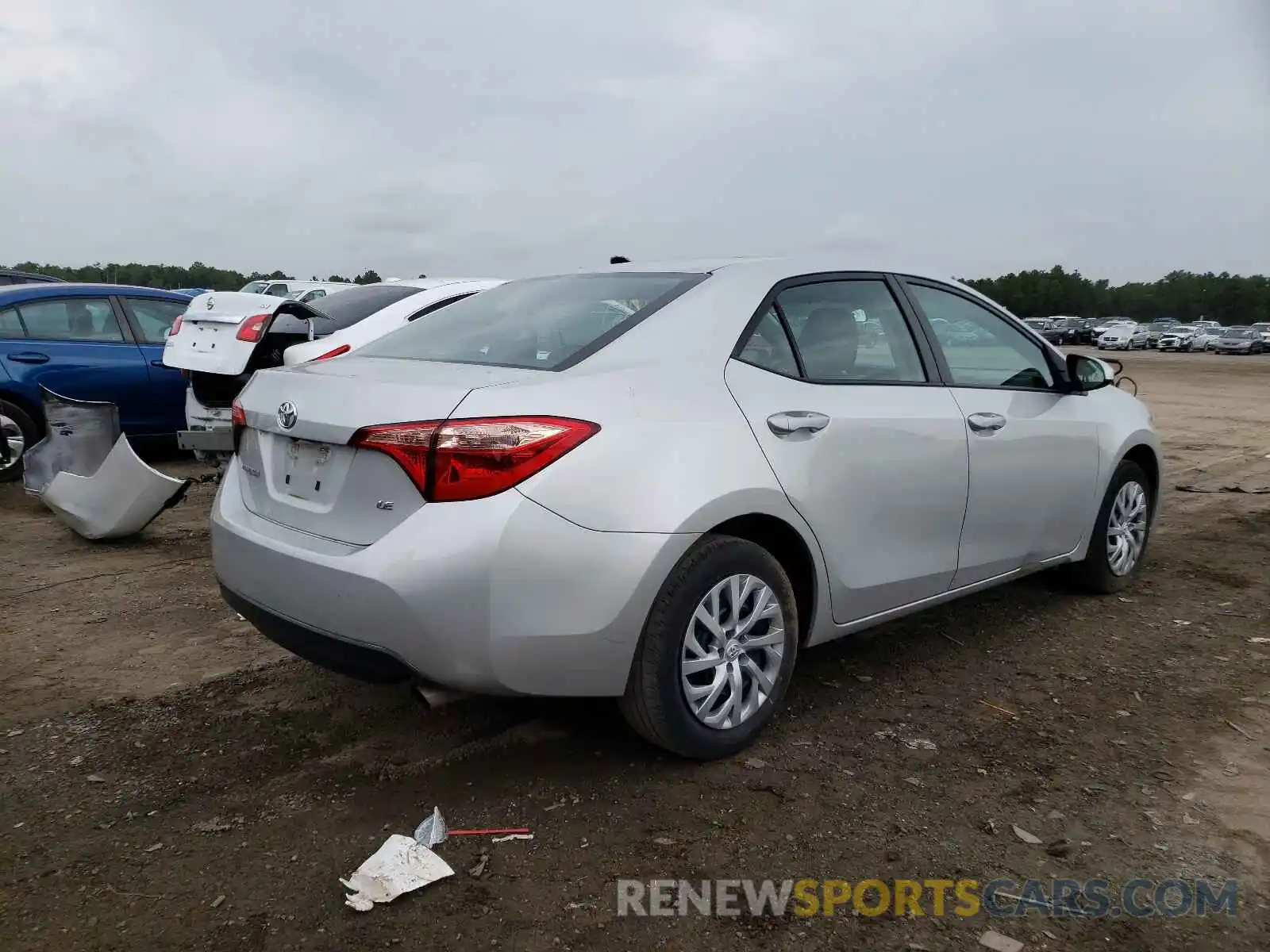 4 Photograph of a damaged car 5YFBURHE3KP919999 TOYOTA COROLLA 2019