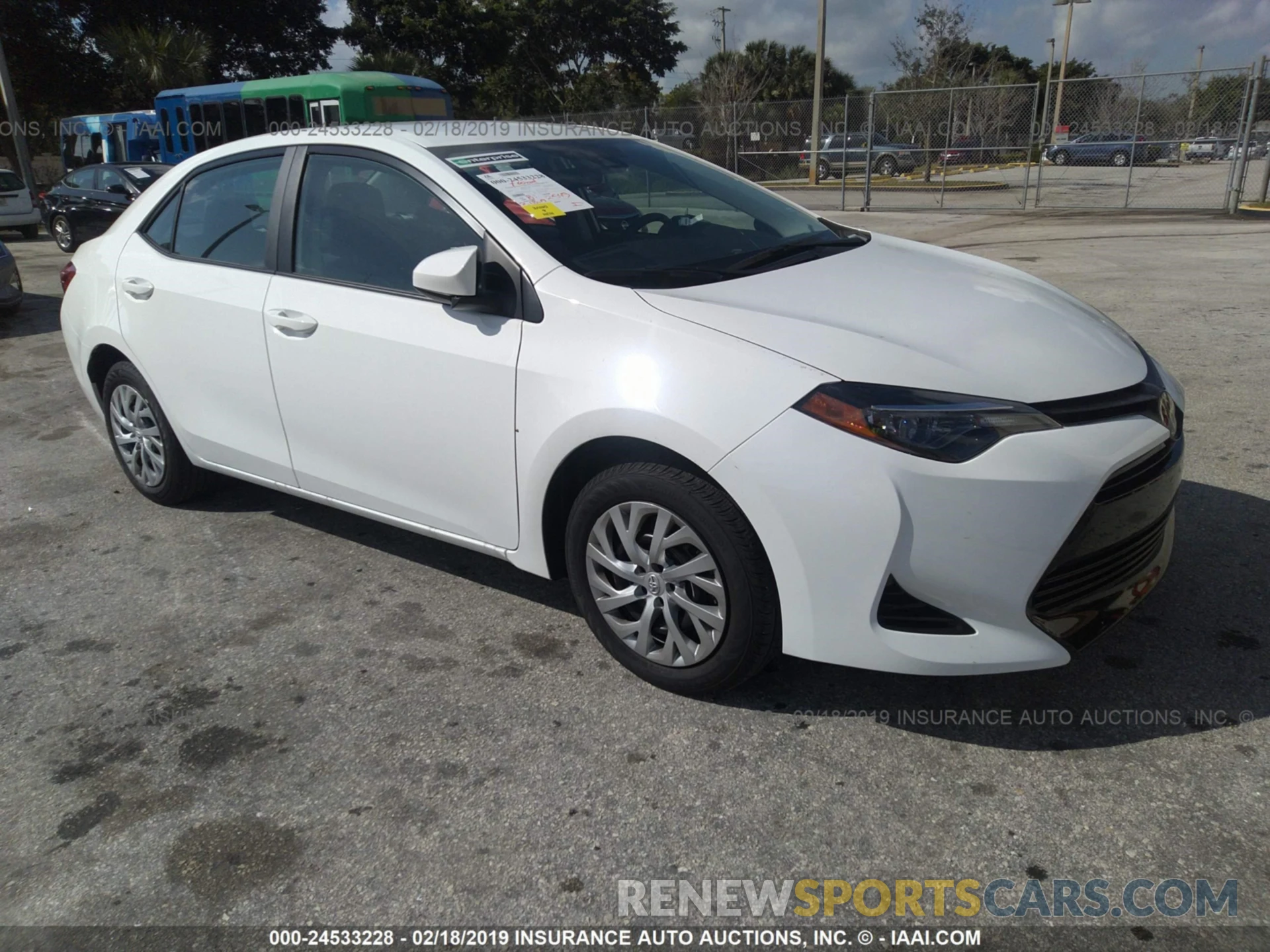 1 Photograph of a damaged car 5YFBURHE3KP921199 TOYOTA COROLLA 2019