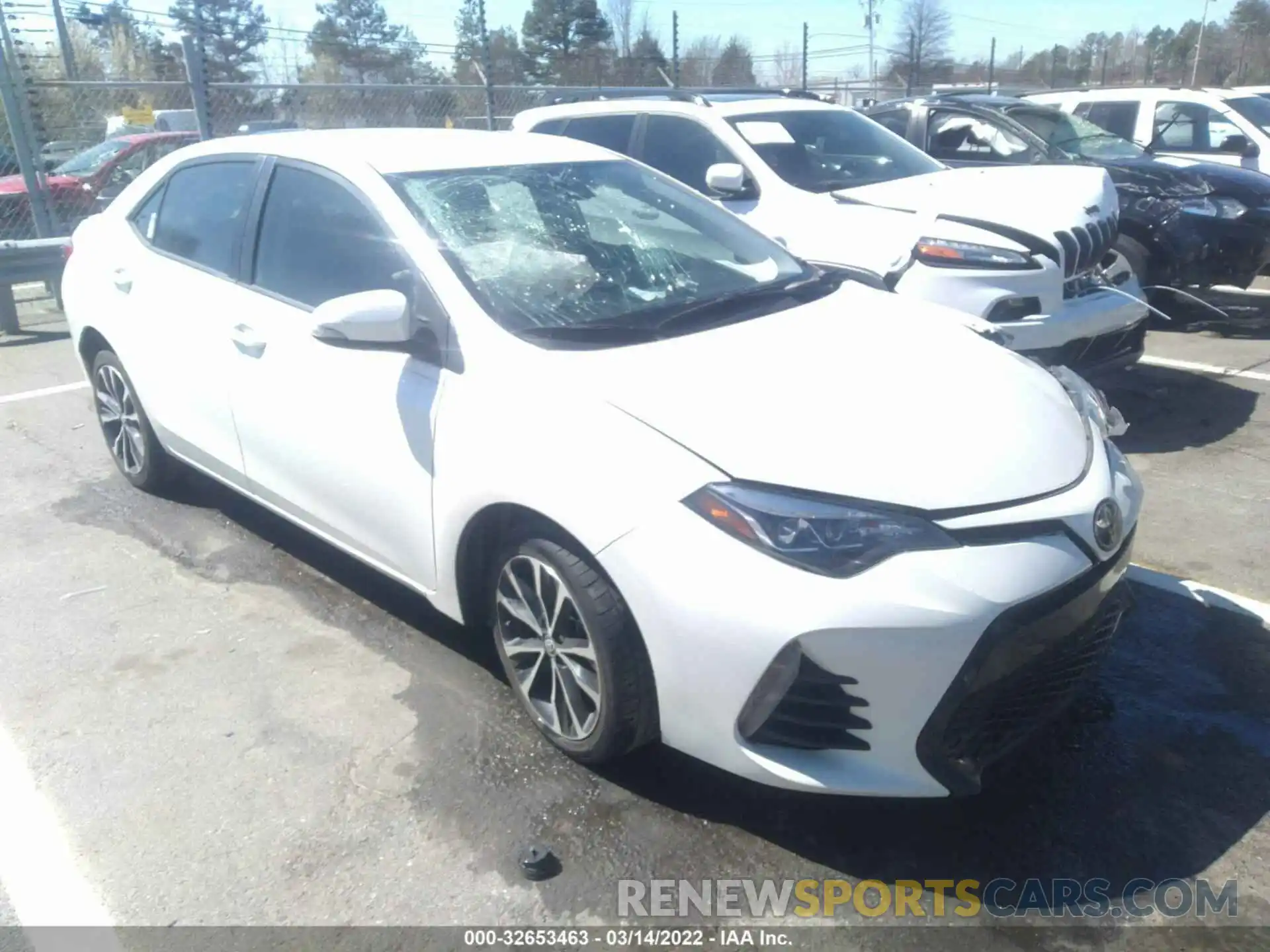 1 Photograph of a damaged car 5YFBURHE3KP922563 TOYOTA COROLLA 2019