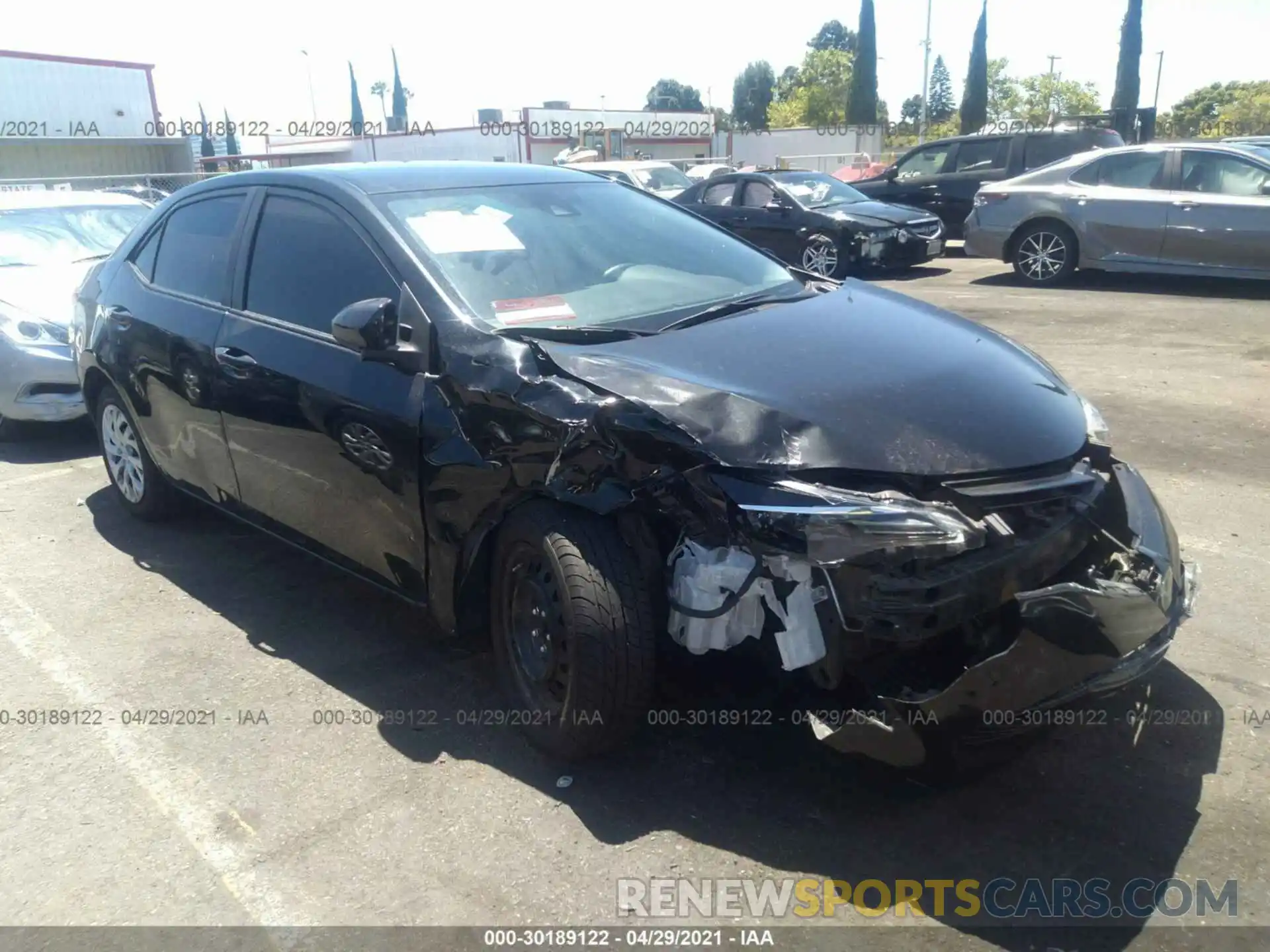 1 Photograph of a damaged car 5YFBURHE3KP923101 TOYOTA COROLLA 2019