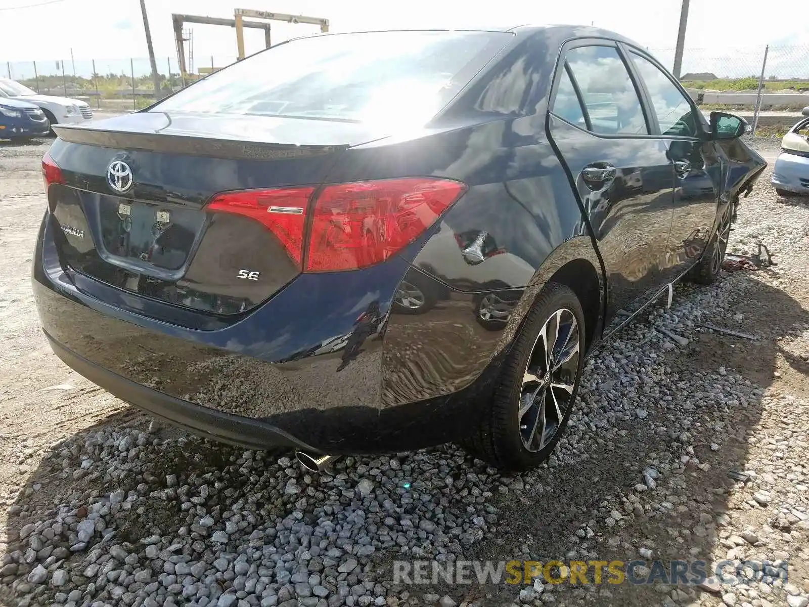 4 Photograph of a damaged car 5YFBURHE3KP923535 TOYOTA COROLLA 2019