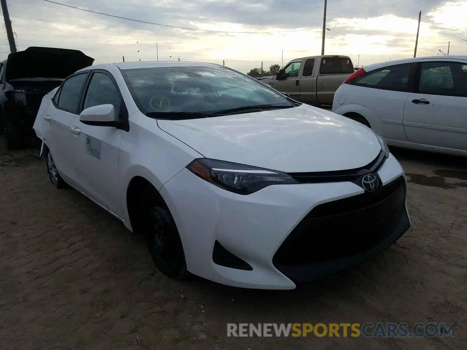 1 Photograph of a damaged car 5YFBURHE3KP924863 TOYOTA COROLLA 2019