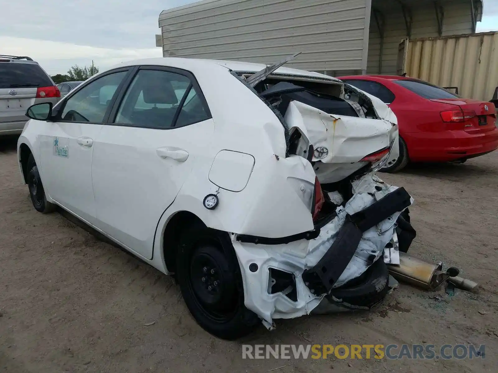 3 Photograph of a damaged car 5YFBURHE3KP924863 TOYOTA COROLLA 2019