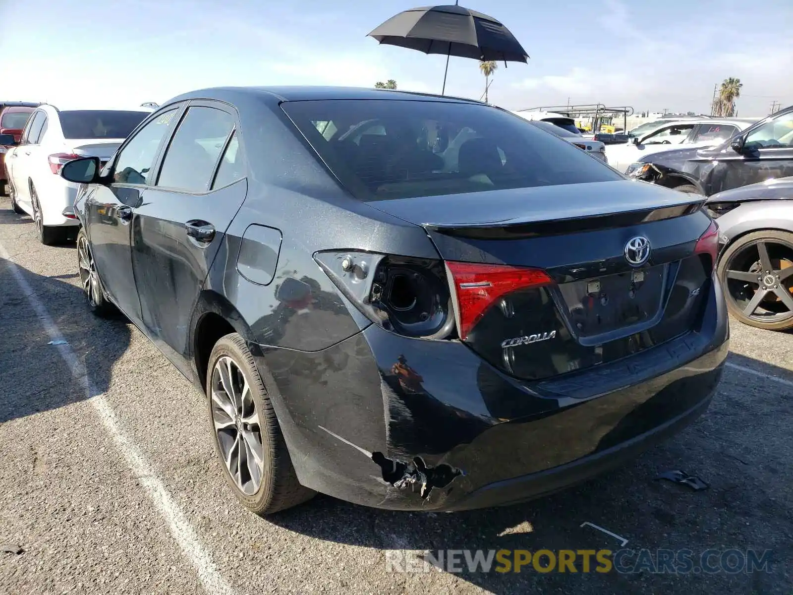 3 Photograph of a damaged car 5YFBURHE3KP926497 TOYOTA COROLLA 2019