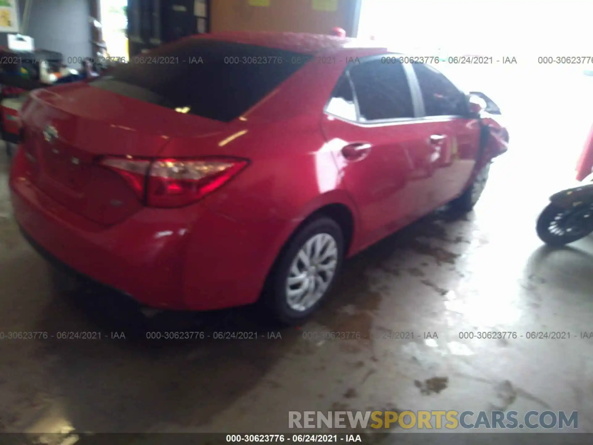 4 Photograph of a damaged car 5YFBURHE3KP926533 TOYOTA COROLLA 2019