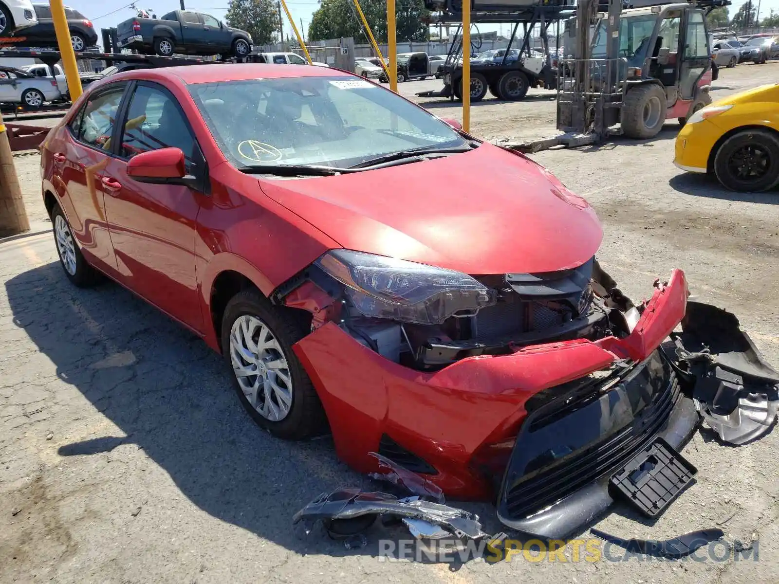 1 Photograph of a damaged car 5YFBURHE3KP926578 TOYOTA COROLLA 2019