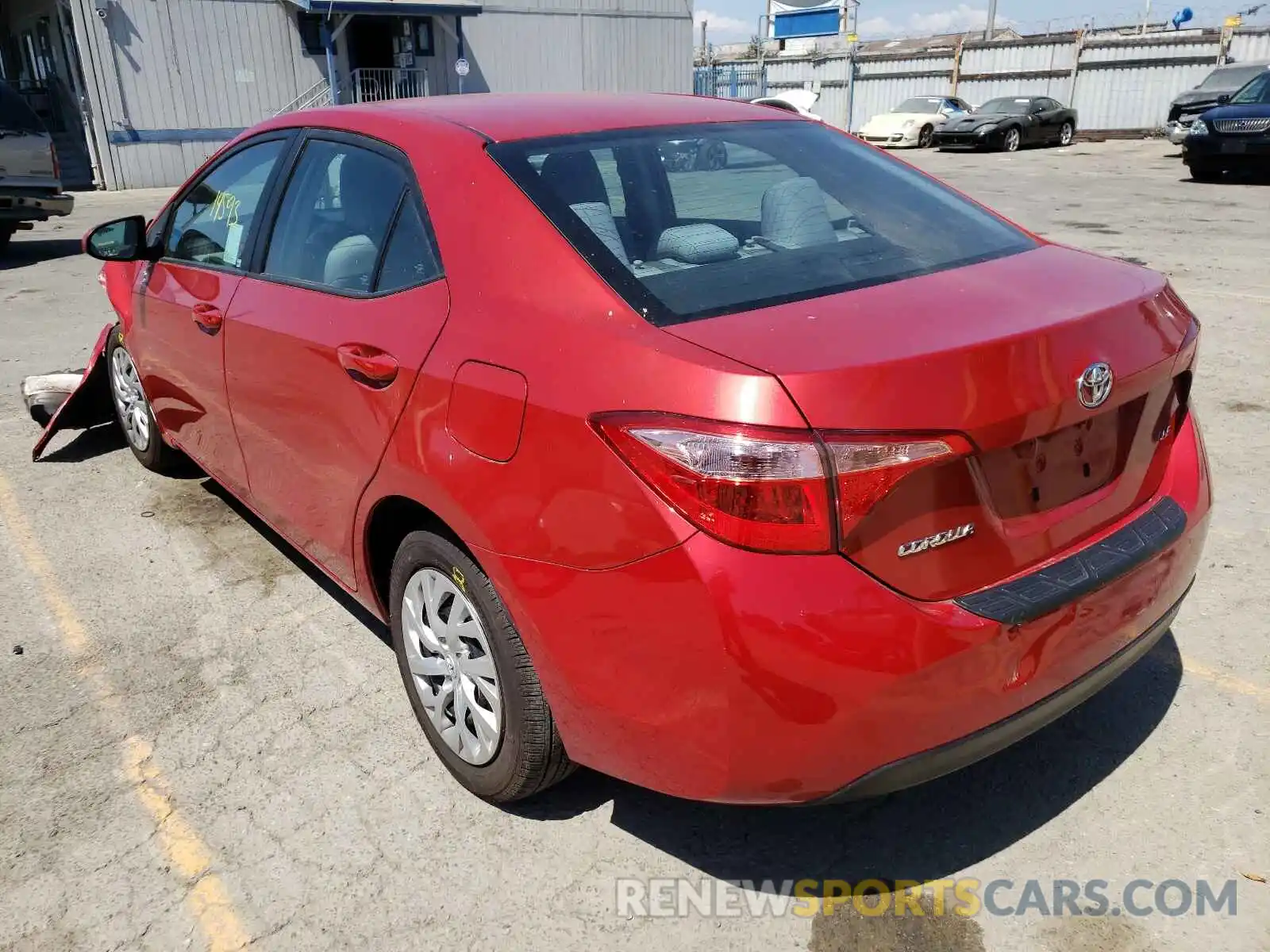 3 Photograph of a damaged car 5YFBURHE3KP926578 TOYOTA COROLLA 2019