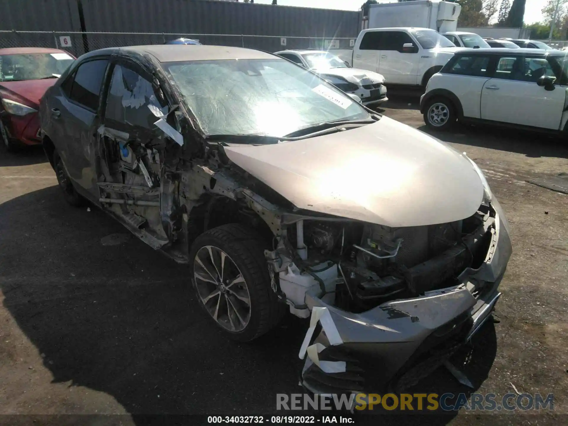 1 Photograph of a damaged car 5YFBURHE3KP926855 TOYOTA COROLLA 2019