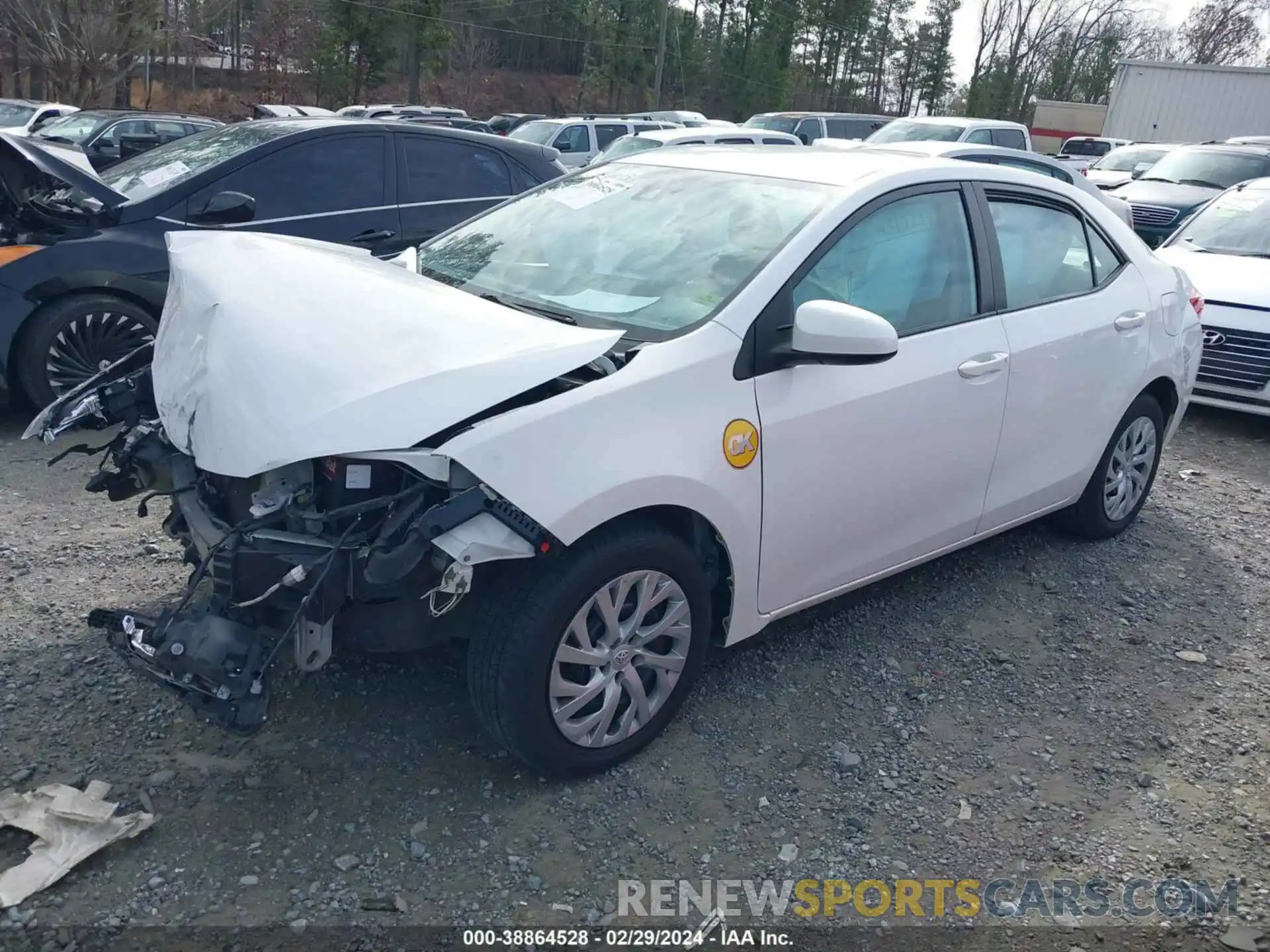 14 Photograph of a damaged car 5YFBURHE3KP928248 TOYOTA COROLLA 2019