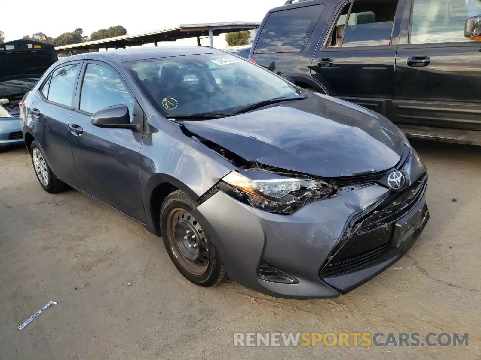 1 Photograph of a damaged car 5YFBURHE3KP928637 TOYOTA COROLLA 2019