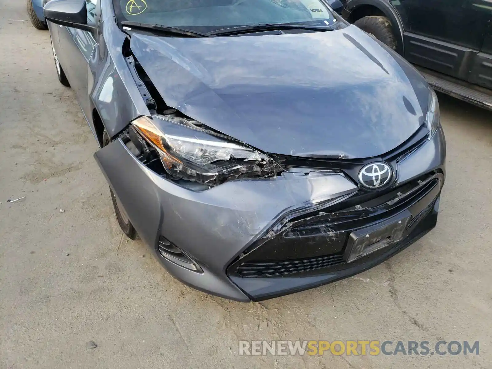 9 Photograph of a damaged car 5YFBURHE3KP928637 TOYOTA COROLLA 2019