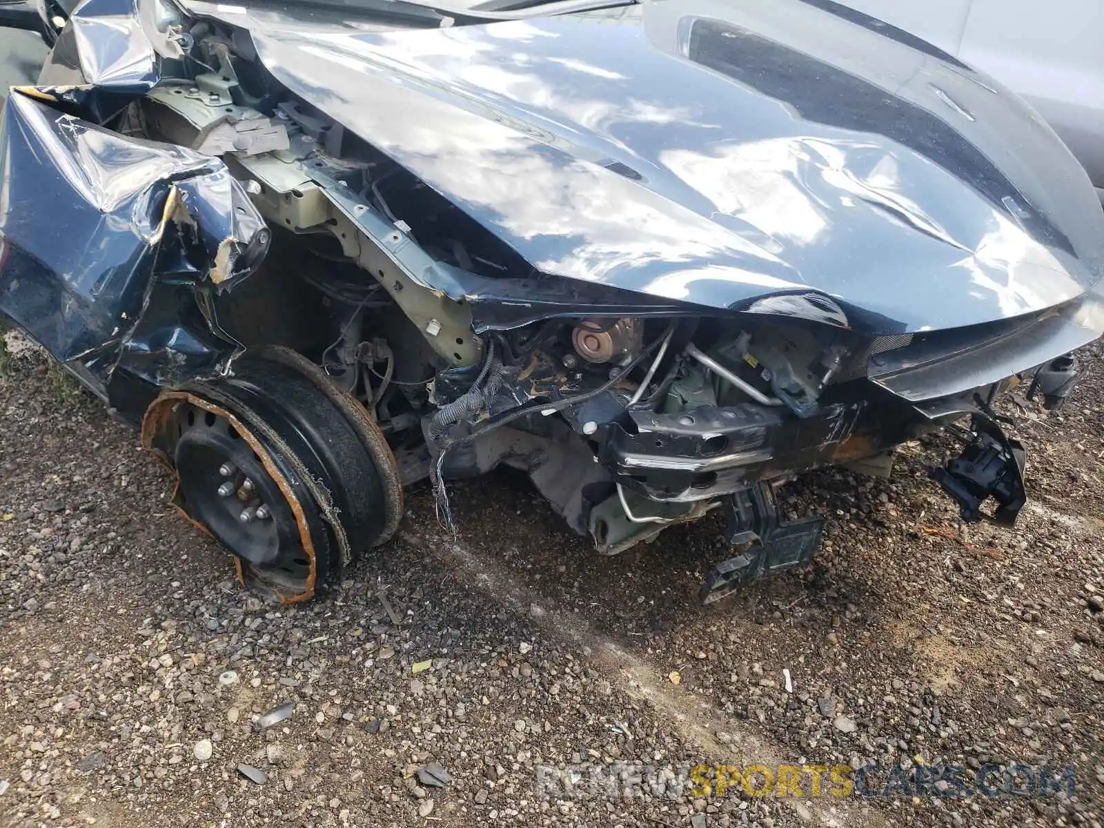 9 Photograph of a damaged car 5YFBURHE3KP928931 TOYOTA COROLLA 2019