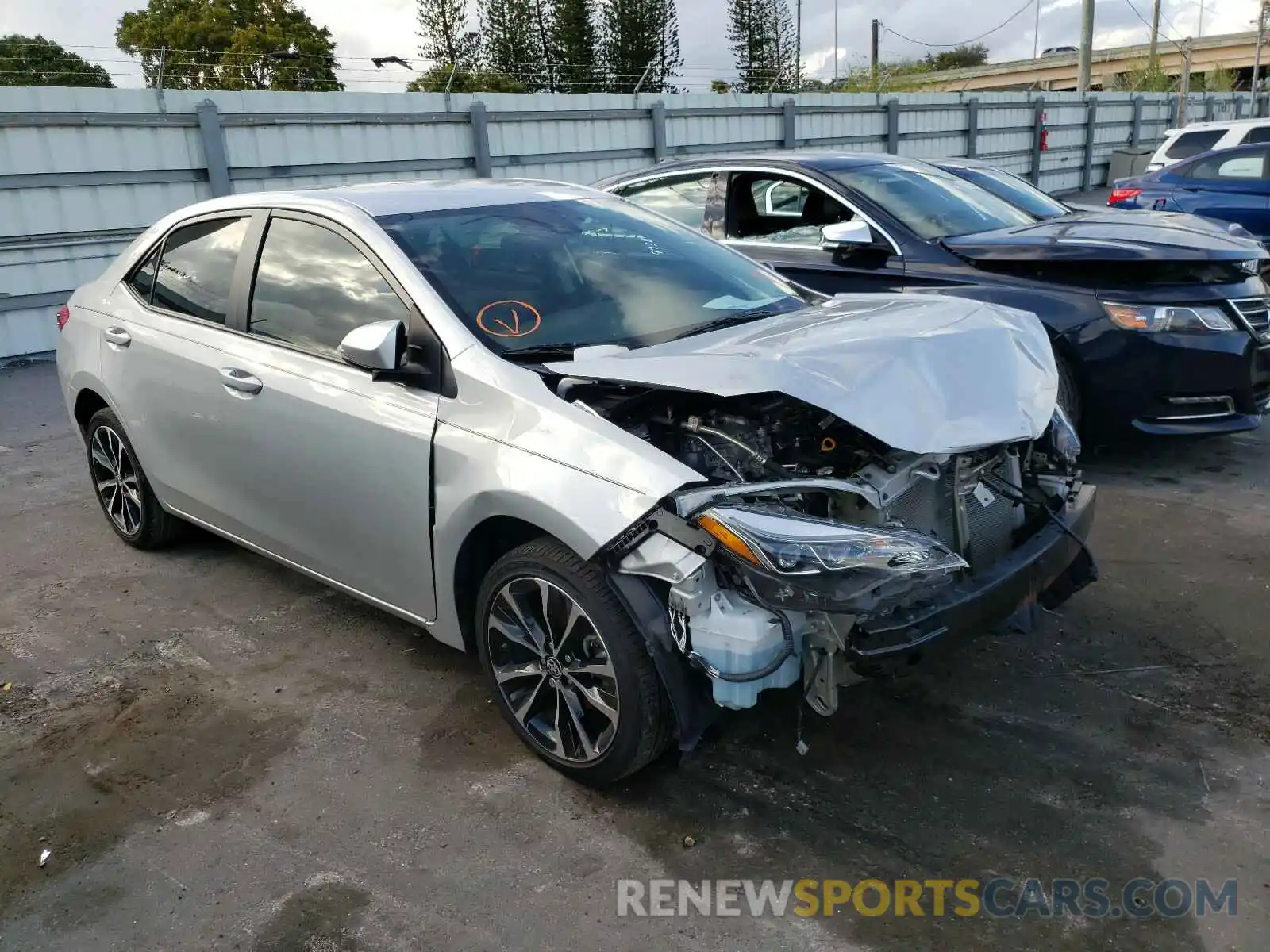 1 Photograph of a damaged car 5YFBURHE3KP929738 TOYOTA COROLLA 2019