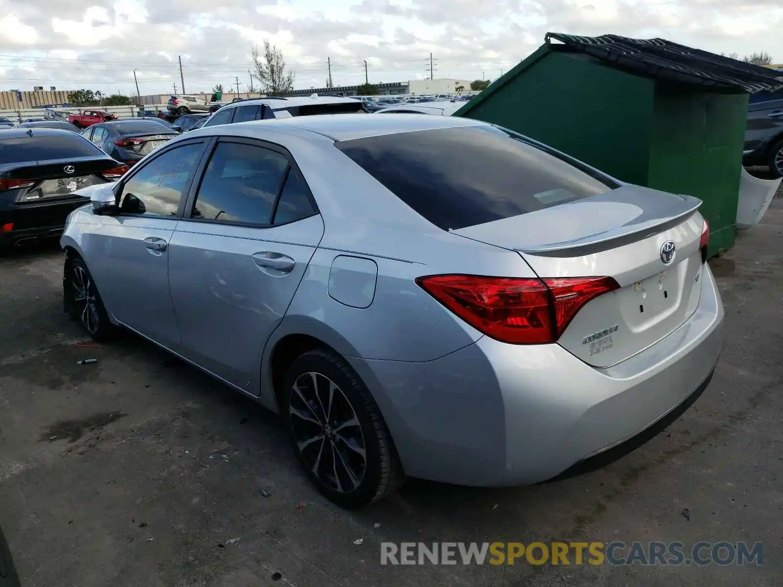 3 Photograph of a damaged car 5YFBURHE3KP929738 TOYOTA COROLLA 2019