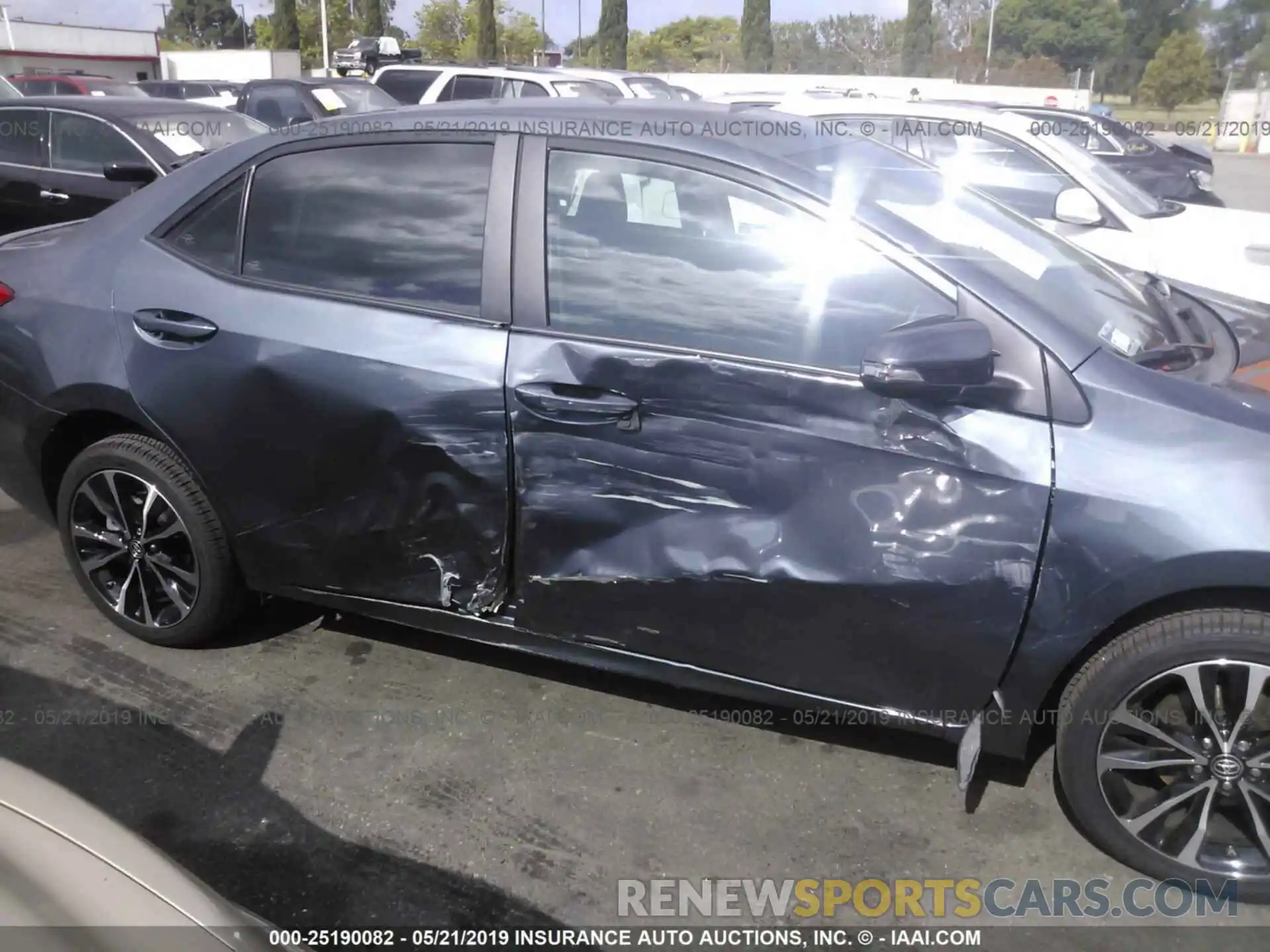 6 Photograph of a damaged car 5YFBURHE3KP929979 TOYOTA COROLLA 2019