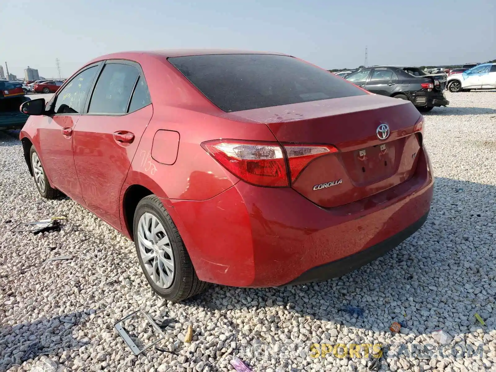 3 Photograph of a damaged car 5YFBURHE3KP930663 TOYOTA COROLLA 2019