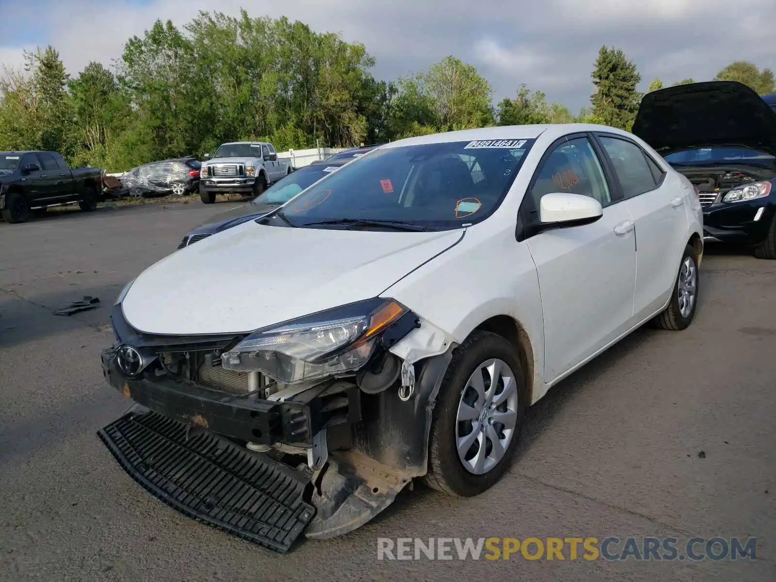 2 Photograph of a damaged car 5YFBURHE3KP931652 TOYOTA COROLLA 2019