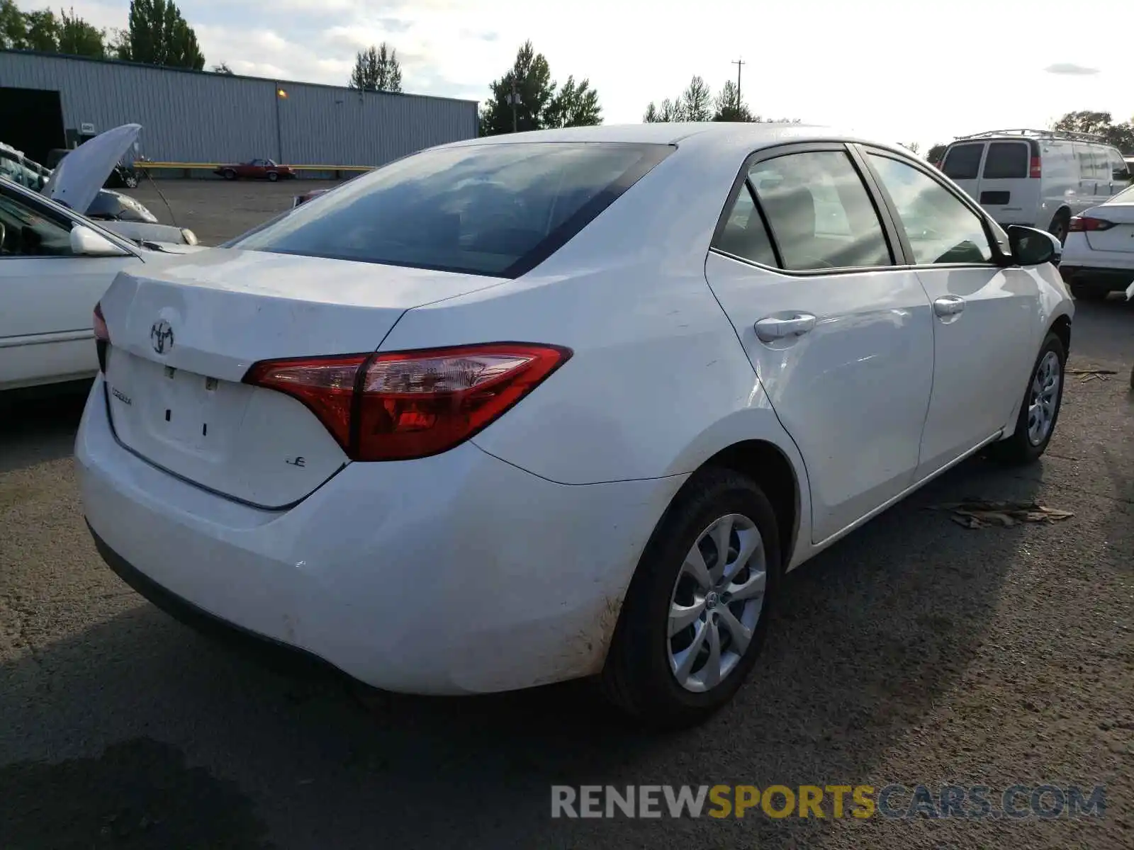 4 Photograph of a damaged car 5YFBURHE3KP931652 TOYOTA COROLLA 2019