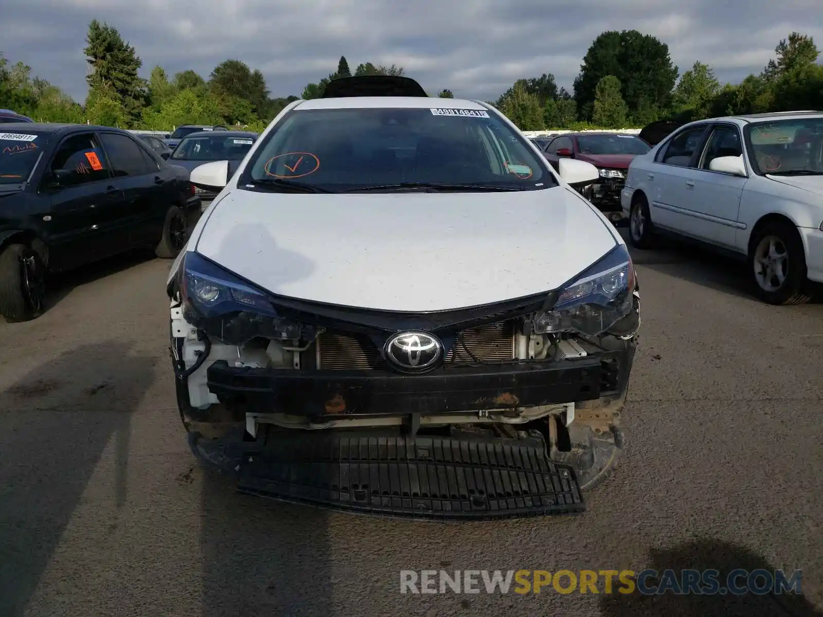 9 Photograph of a damaged car 5YFBURHE3KP931652 TOYOTA COROLLA 2019