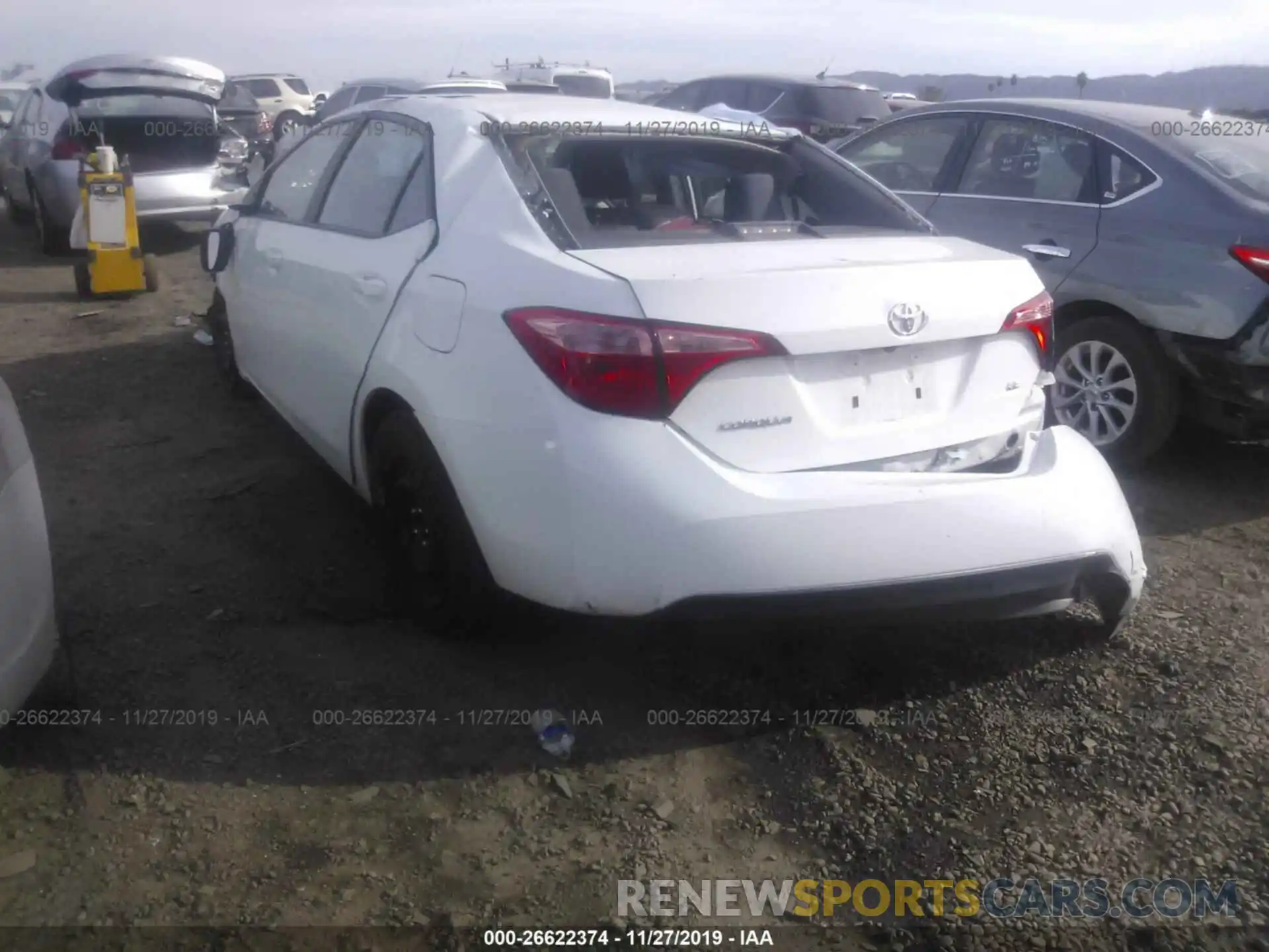 3 Photograph of a damaged car 5YFBURHE3KP932753 TOYOTA COROLLA 2019