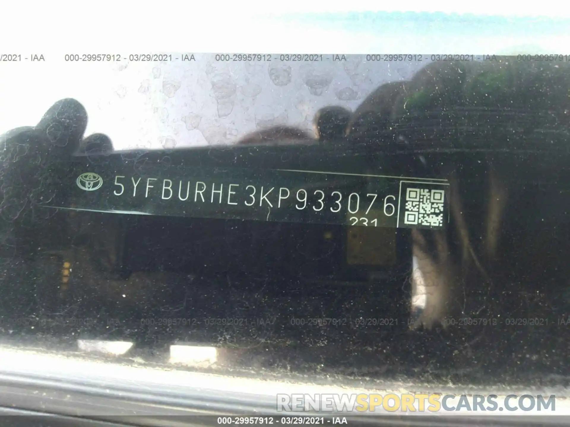 9 Фотография поврежденного автомобиля 5YFBURHE3KP933076 TOYOTA COROLLA 2019