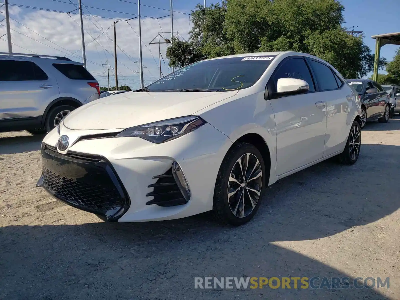 2 Photograph of a damaged car 5YFBURHE3KP933093 TOYOTA COROLLA 2019