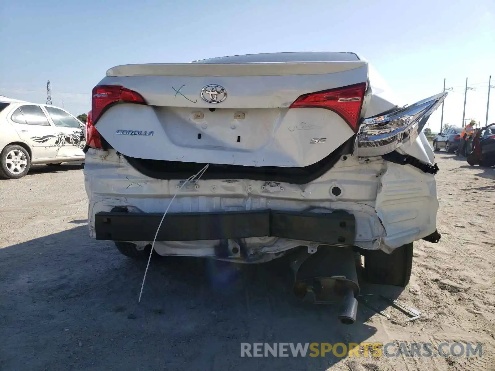 9 Photograph of a damaged car 5YFBURHE3KP933093 TOYOTA COROLLA 2019