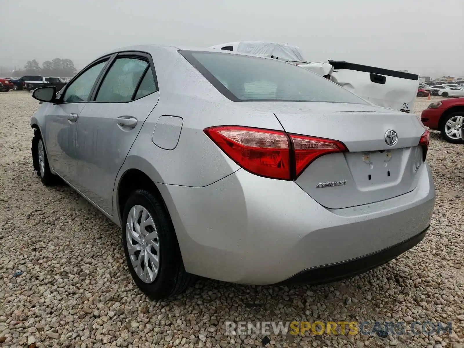 3 Photograph of a damaged car 5YFBURHE3KP933305 TOYOTA COROLLA 2019