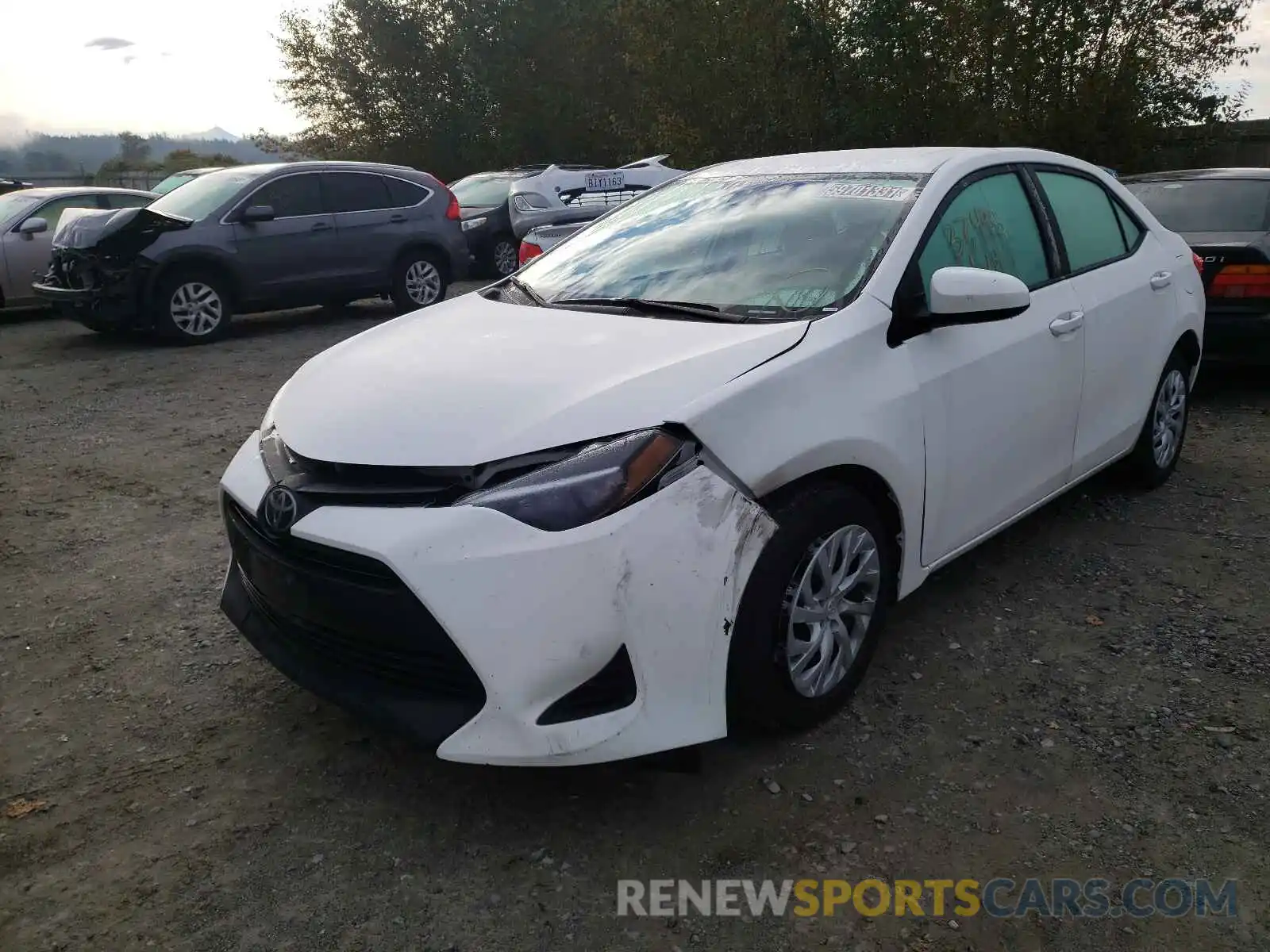 2 Photograph of a damaged car 5YFBURHE3KP933319 TOYOTA COROLLA 2019