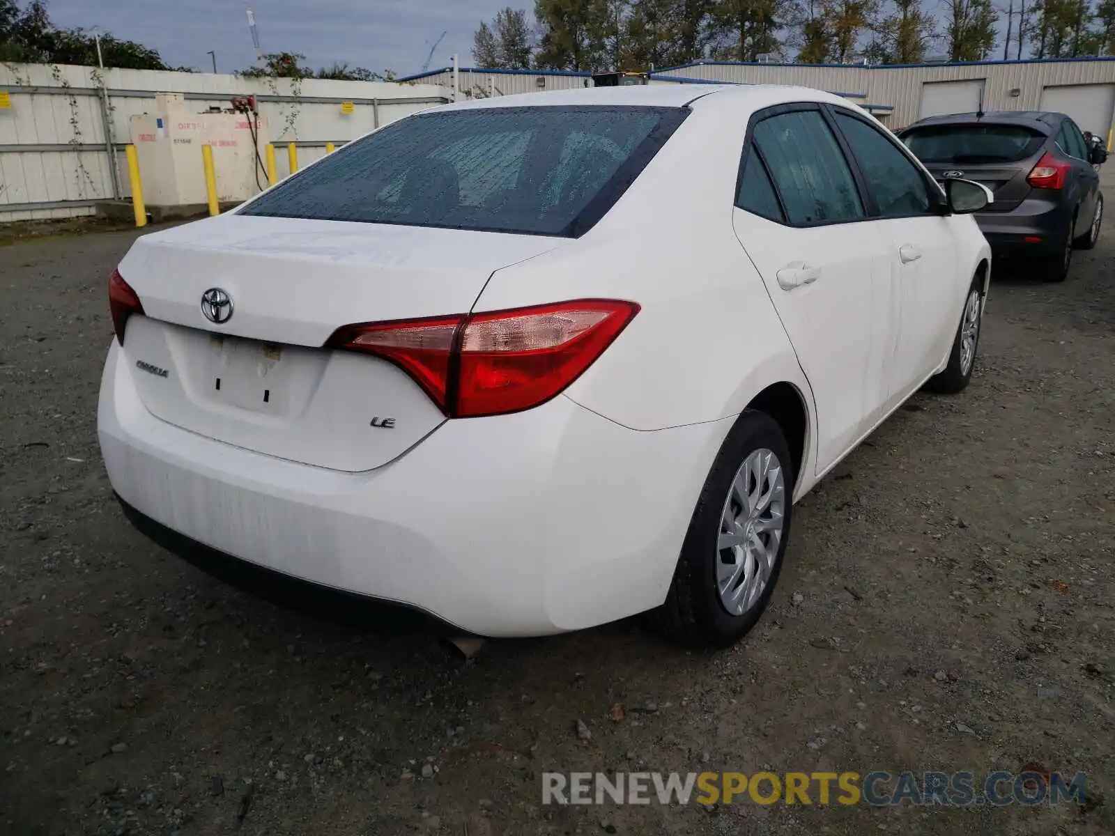 4 Photograph of a damaged car 5YFBURHE3KP933319 TOYOTA COROLLA 2019