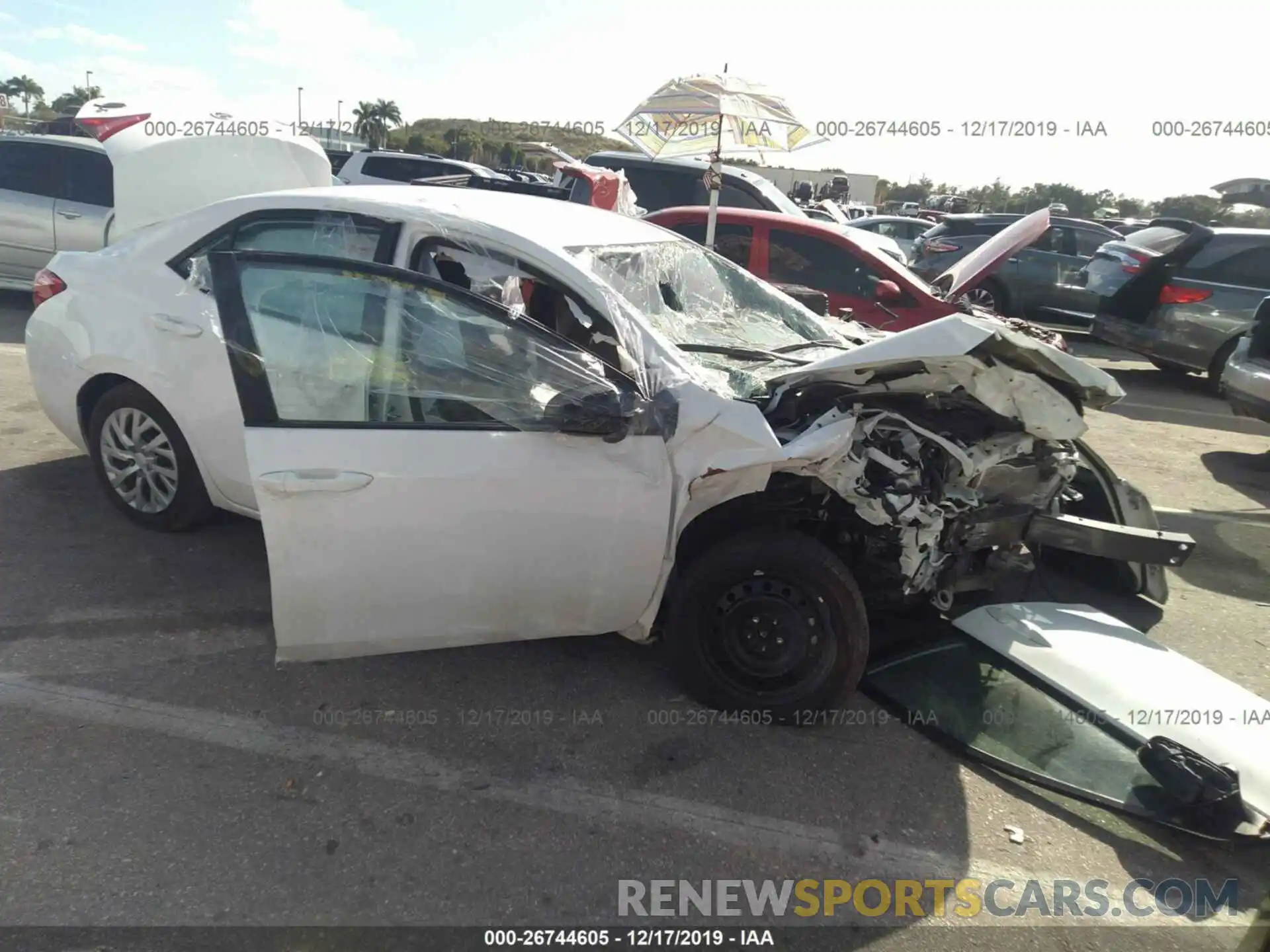 1 Photograph of a damaged car 5YFBURHE3KP933420 TOYOTA COROLLA 2019