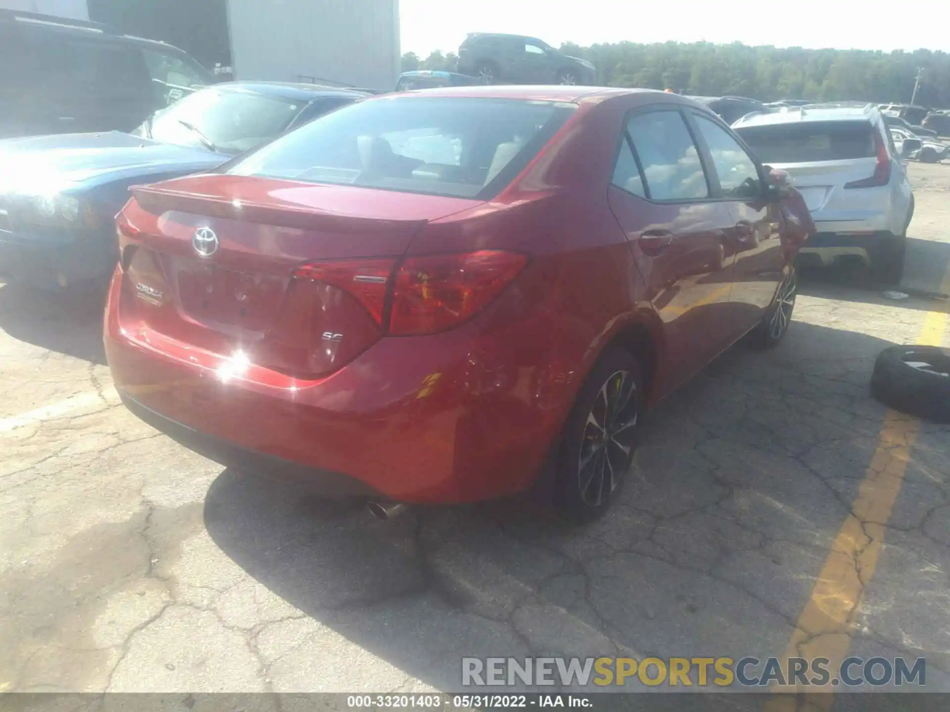 4 Photograph of a damaged car 5YFBURHE3KP934096 TOYOTA COROLLA 2019