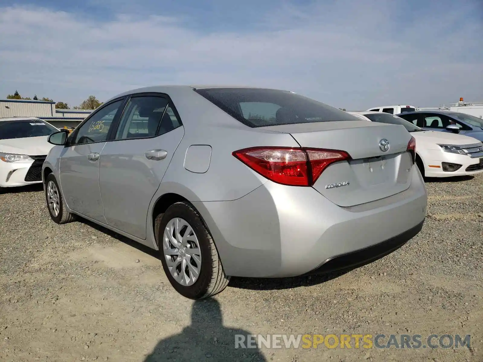 3 Photograph of a damaged car 5YFBURHE3KP934292 TOYOTA COROLLA 2019