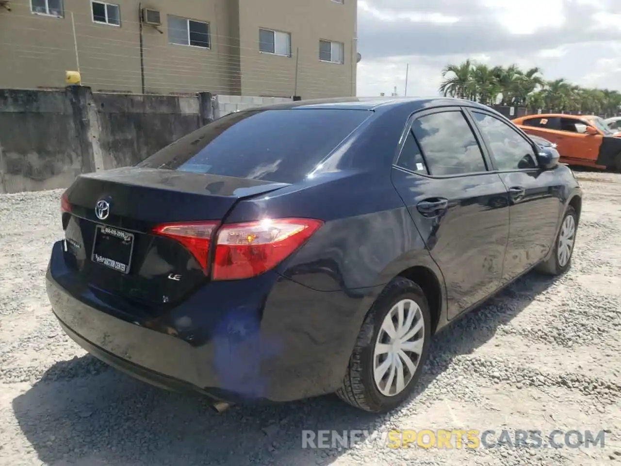 4 Photograph of a damaged car 5YFBURHE3KP934437 TOYOTA COROLLA 2019