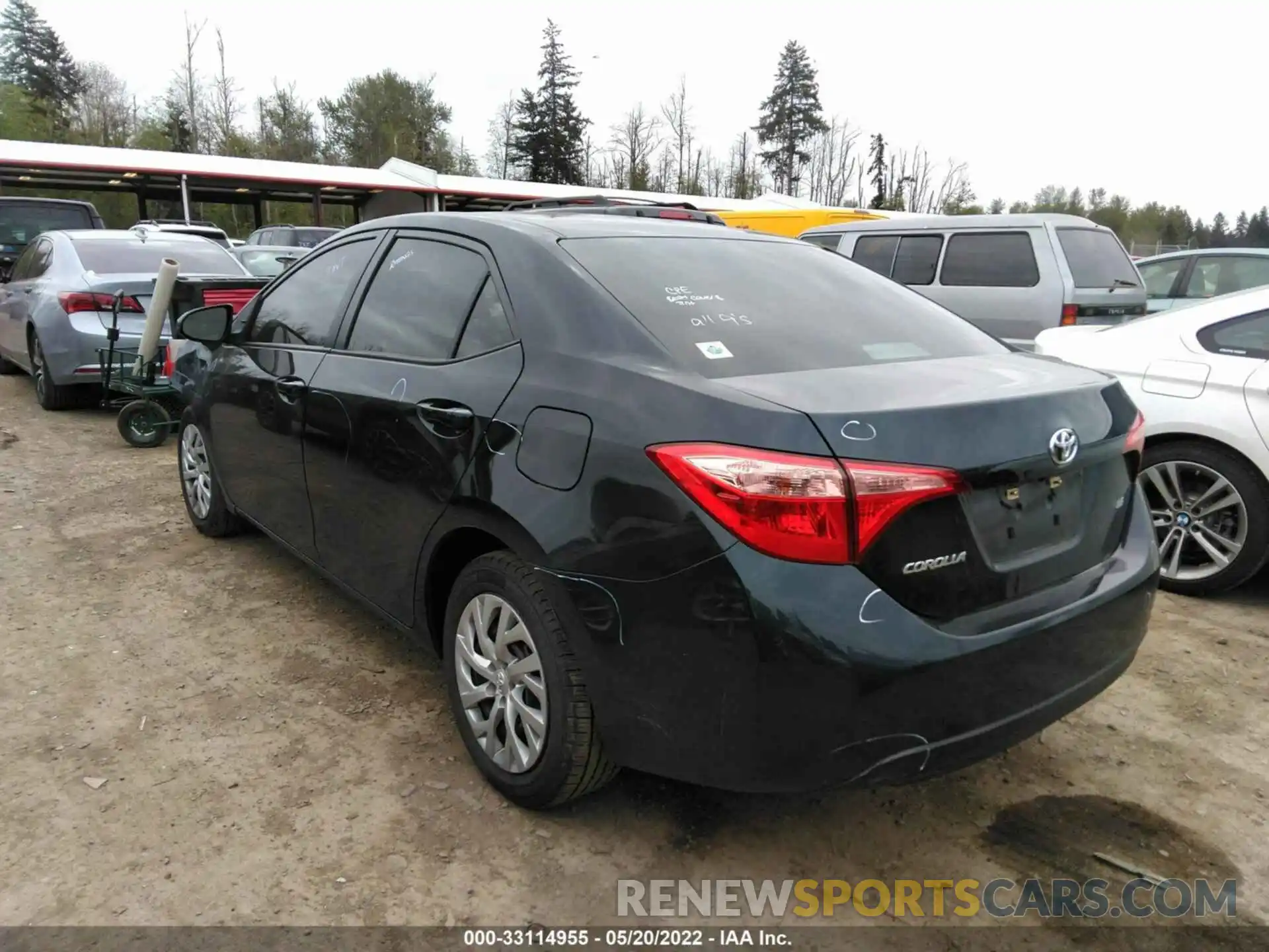 3 Photograph of a damaged car 5YFBURHE3KP934552 TOYOTA COROLLA 2019