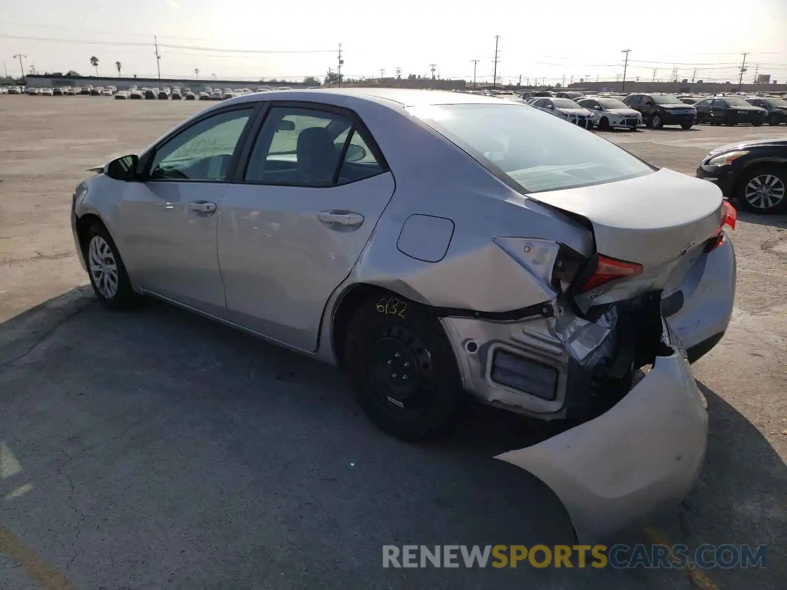 3 Photograph of a damaged car 5YFBURHE3KP934891 TOYOTA COROLLA 2019