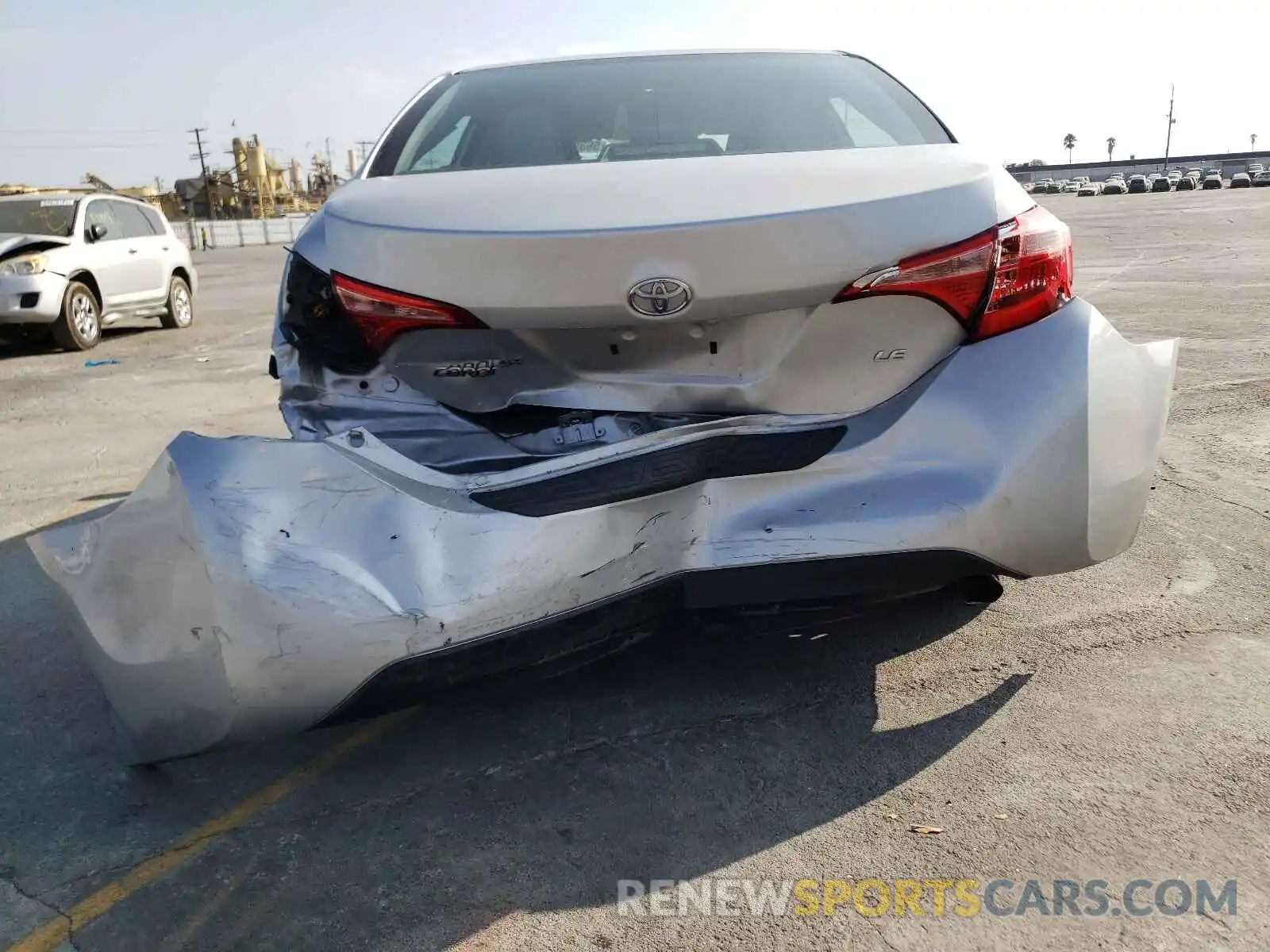 9 Photograph of a damaged car 5YFBURHE3KP934891 TOYOTA COROLLA 2019