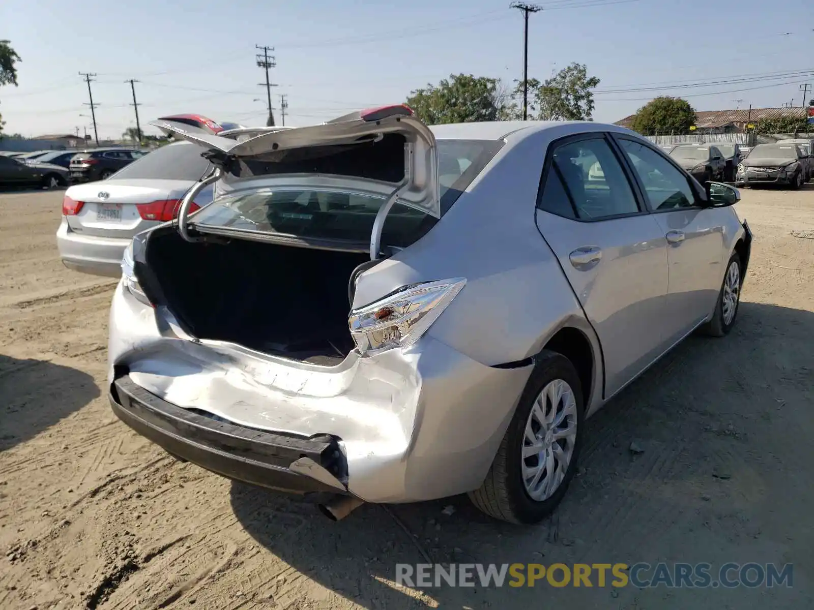 4 Photograph of a damaged car 5YFBURHE3KP935586 TOYOTA COROLLA 2019