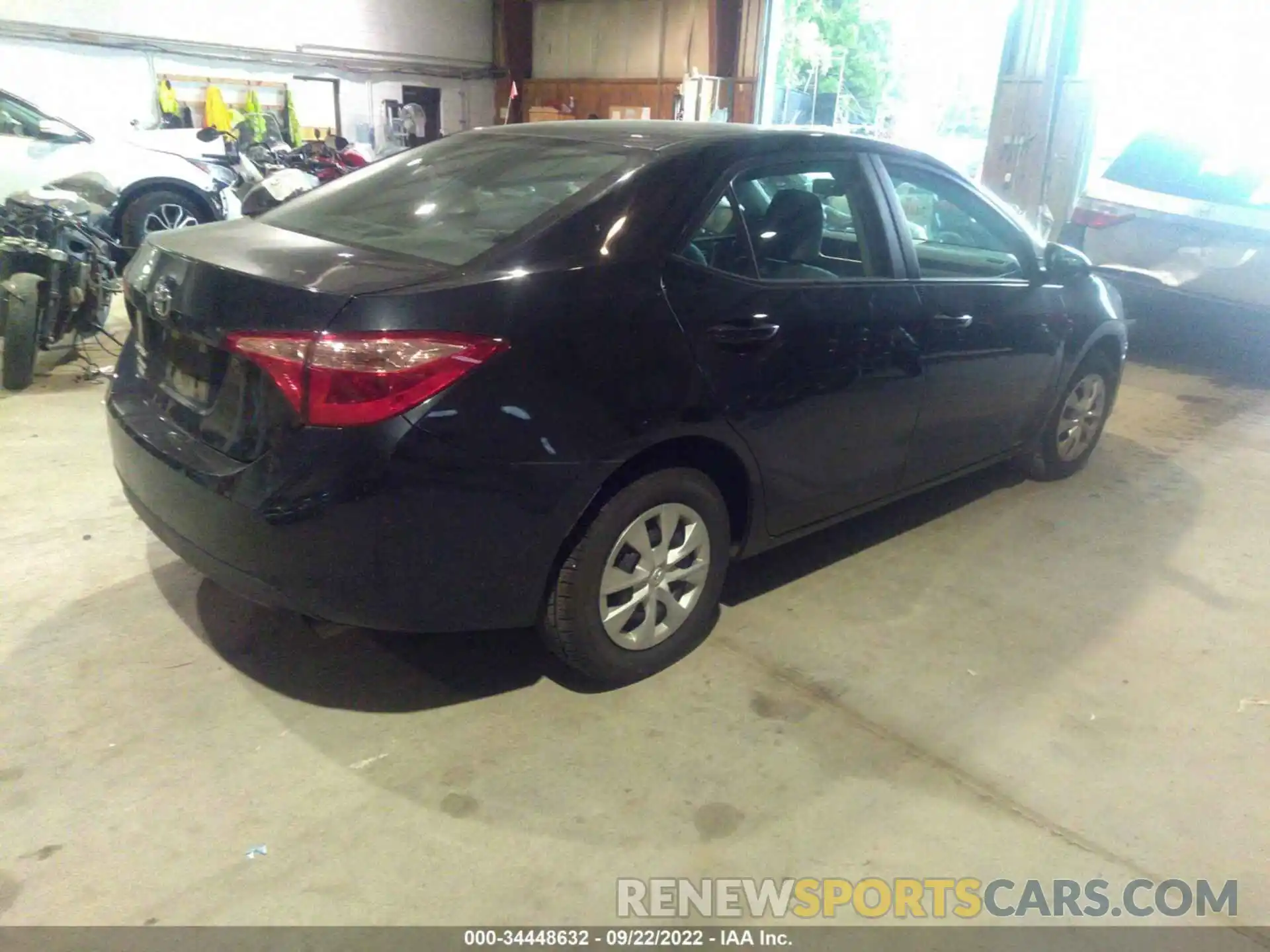 4 Photograph of a damaged car 5YFBURHE3KP936298 TOYOTA COROLLA 2019