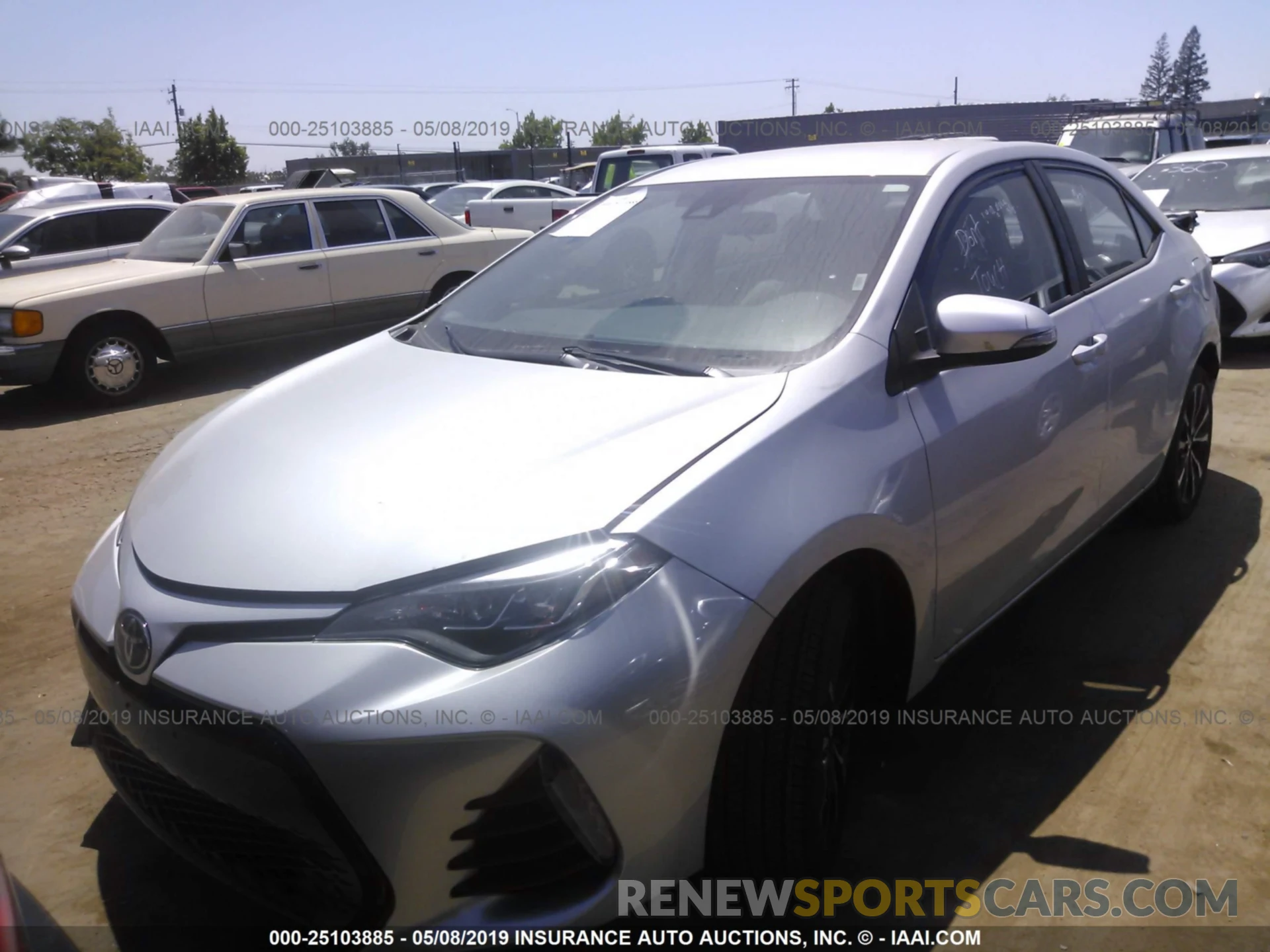 2 Photograph of a damaged car 5YFBURHE3KP936463 TOYOTA COROLLA 2019