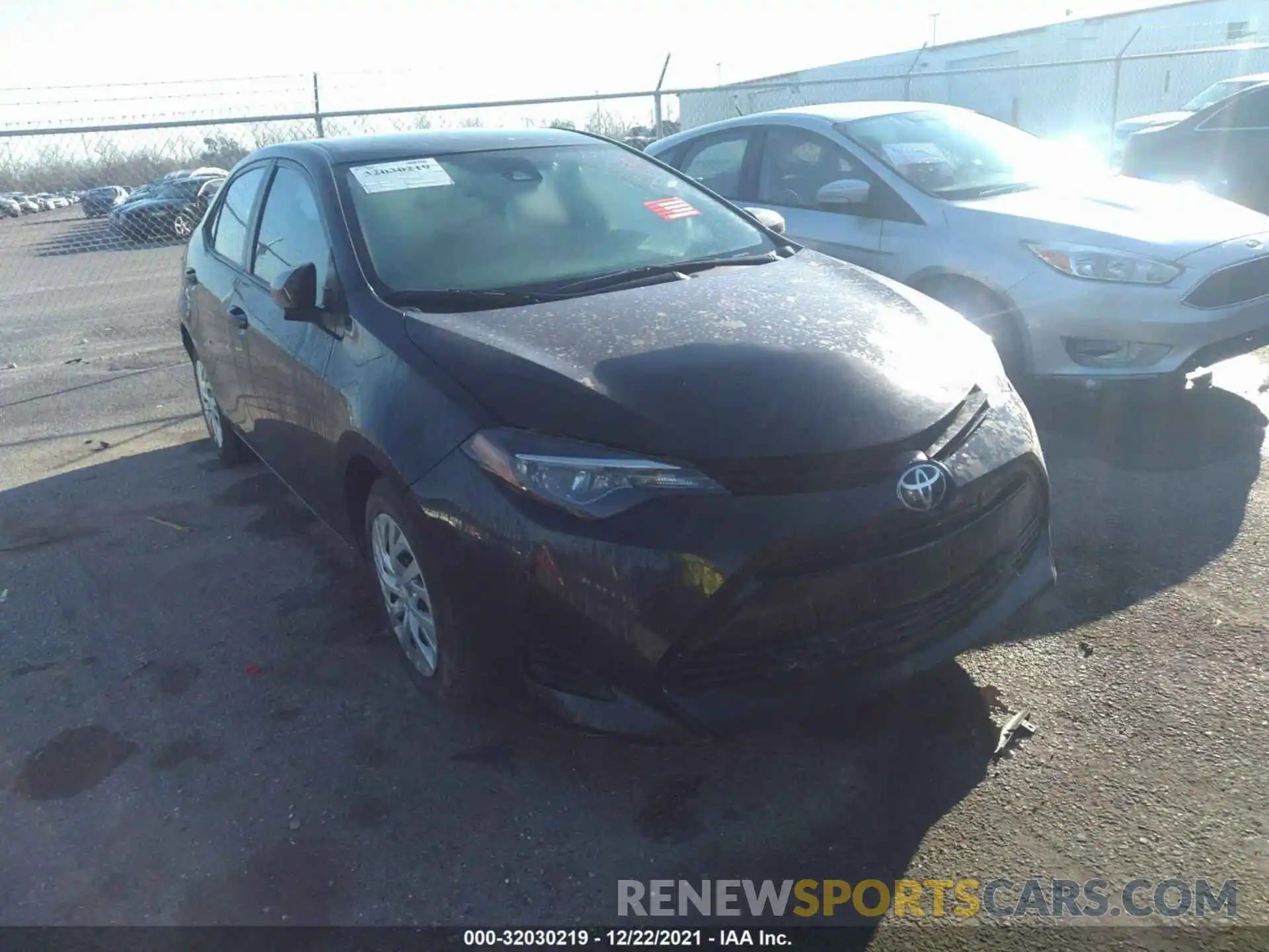 1 Photograph of a damaged car 5YFBURHE3KP937046 TOYOTA COROLLA 2019