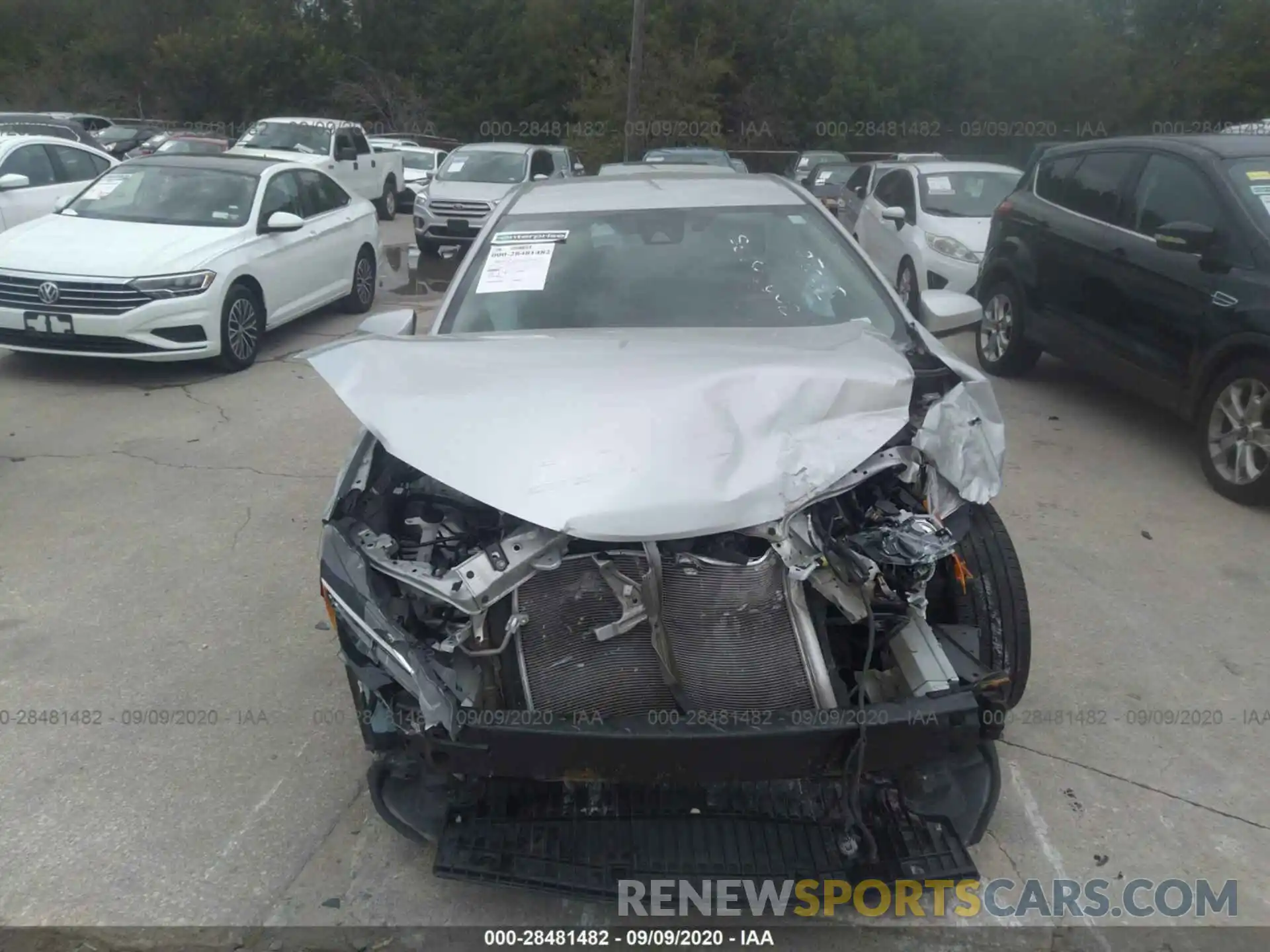 6 Photograph of a damaged car 5YFBURHE3KP937094 TOYOTA COROLLA 2019