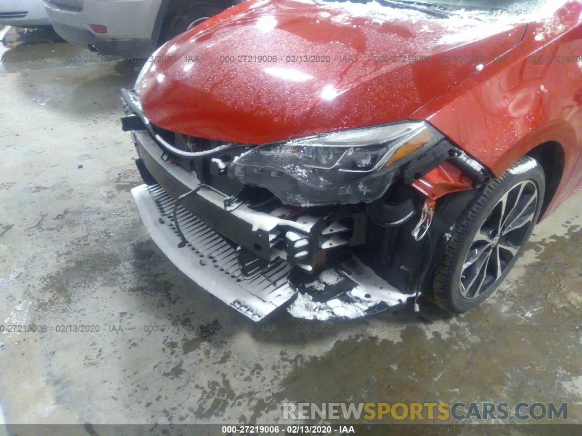 6 Photograph of a damaged car 5YFBURHE3KP937161 TOYOTA COROLLA 2019