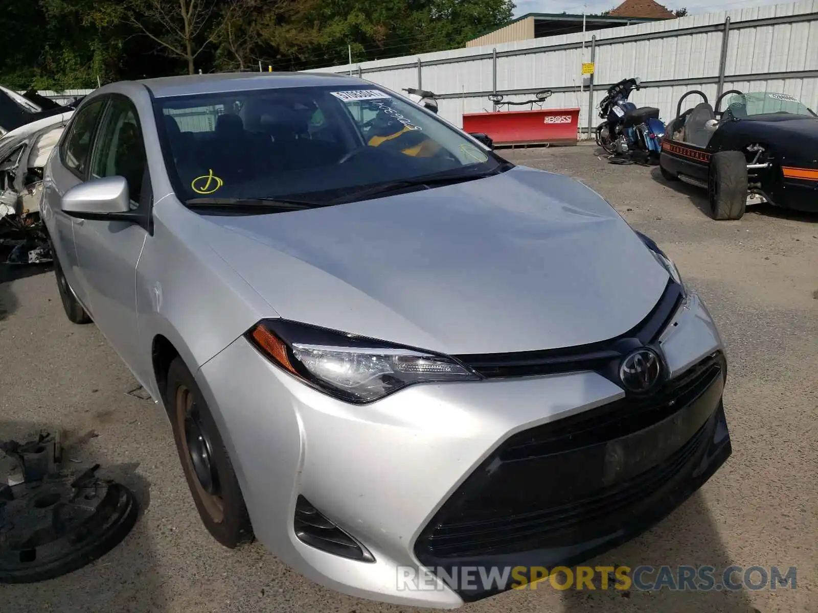 1 Photograph of a damaged car 5YFBURHE3KP937936 TOYOTA COROLLA 2019